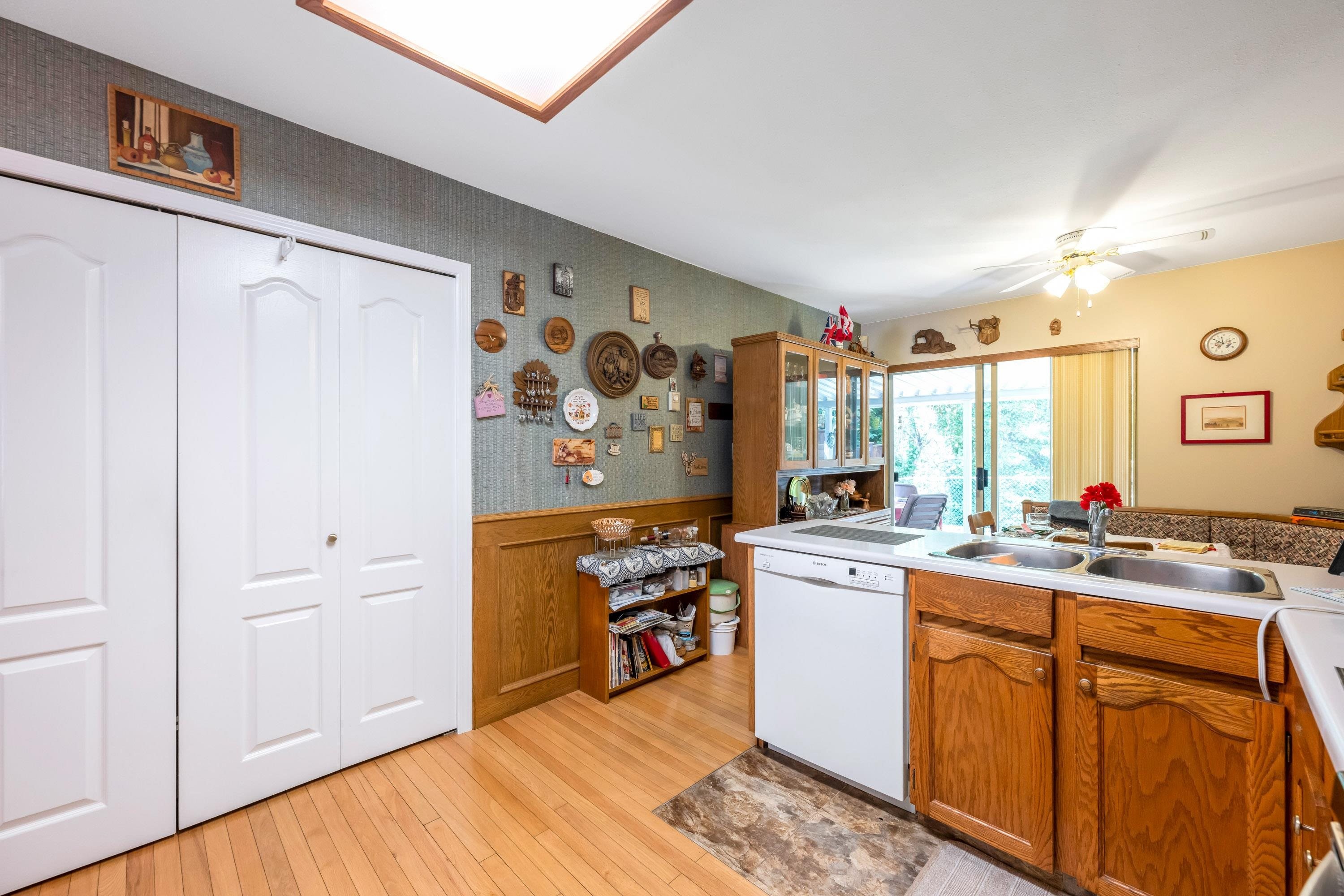 









22308


124

Avenue, 25,
Maple Ridge,




BC
V2X 0R6

