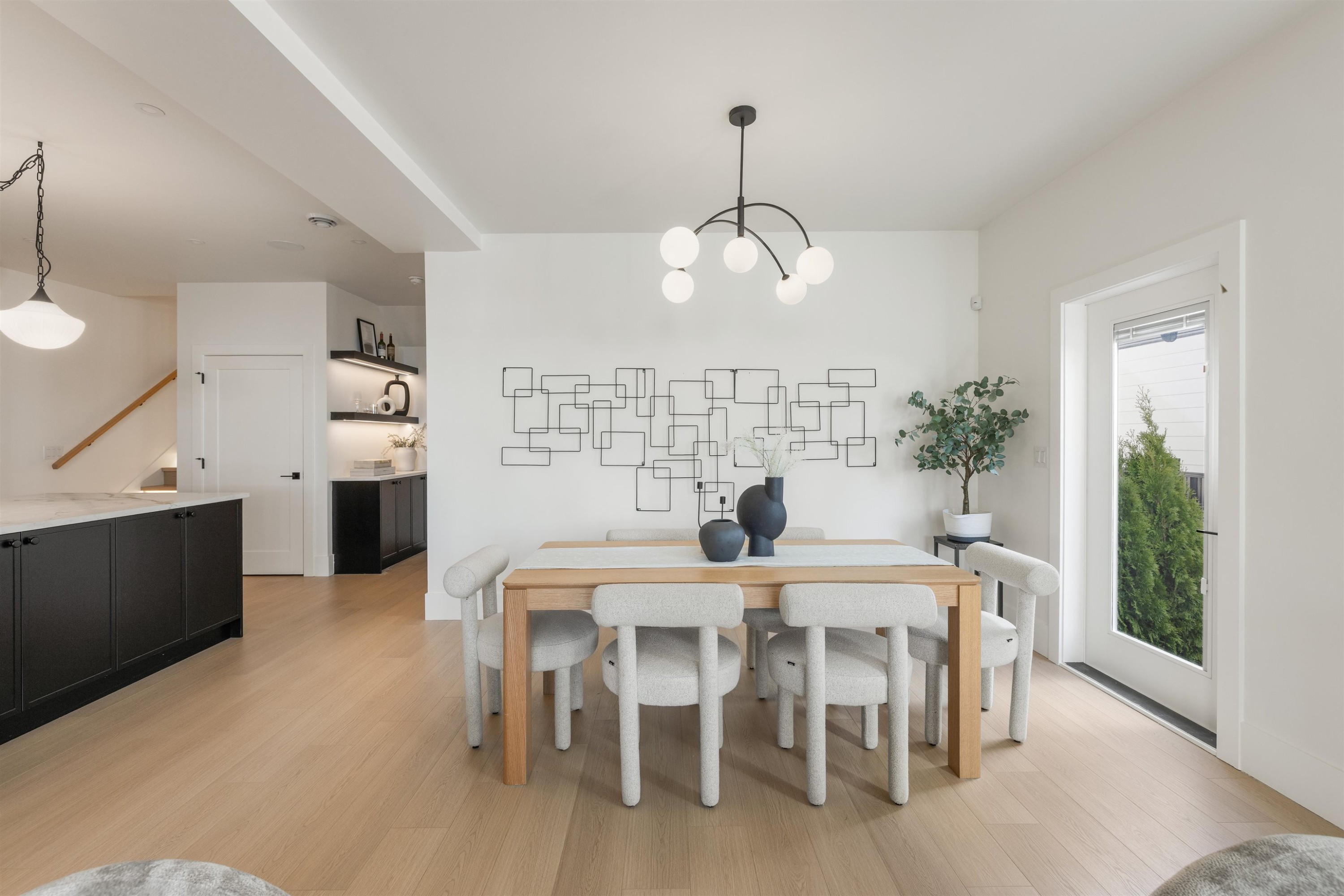 









646


Girard

Avenue, 101,
Coquitlam,




BC
V3K 1S8

