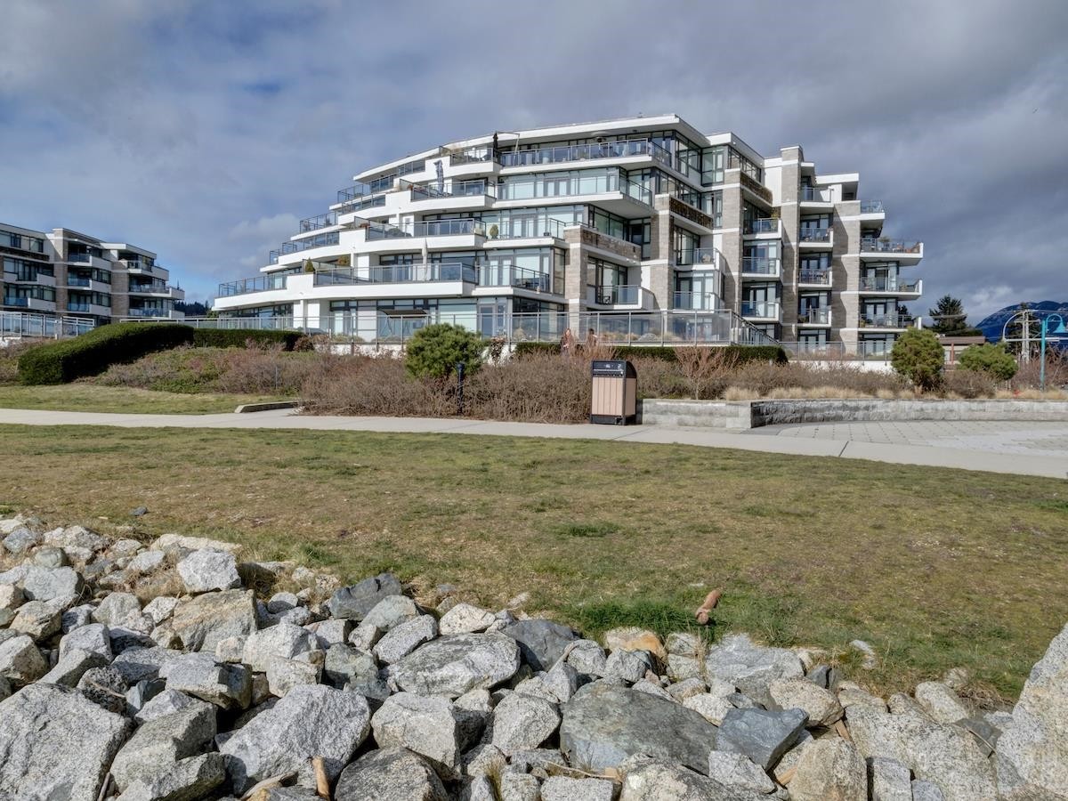 









5665


Teredo

Street, 206,
Sechelt,




BC
V7Z 0J2

