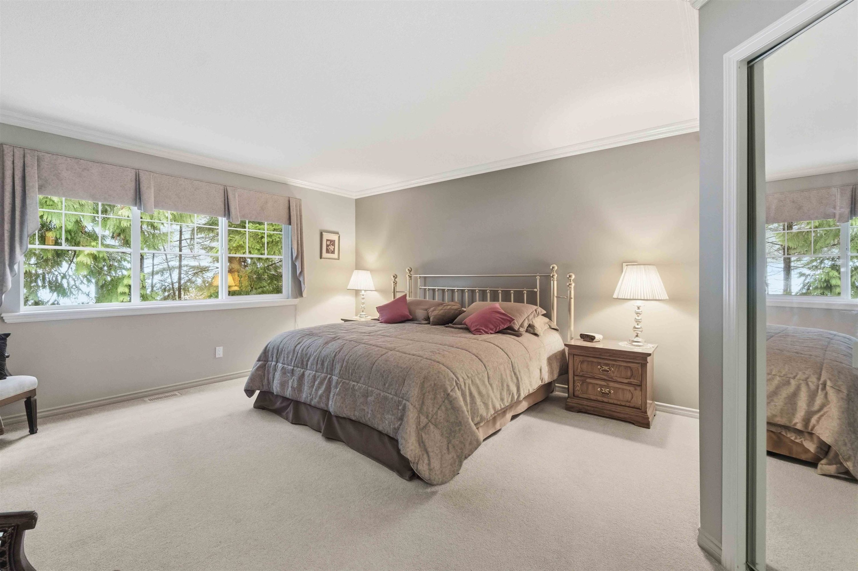 









3300


Plateau

Boulevard, 1,
Coquitlam,




BC
V3E 3L6

