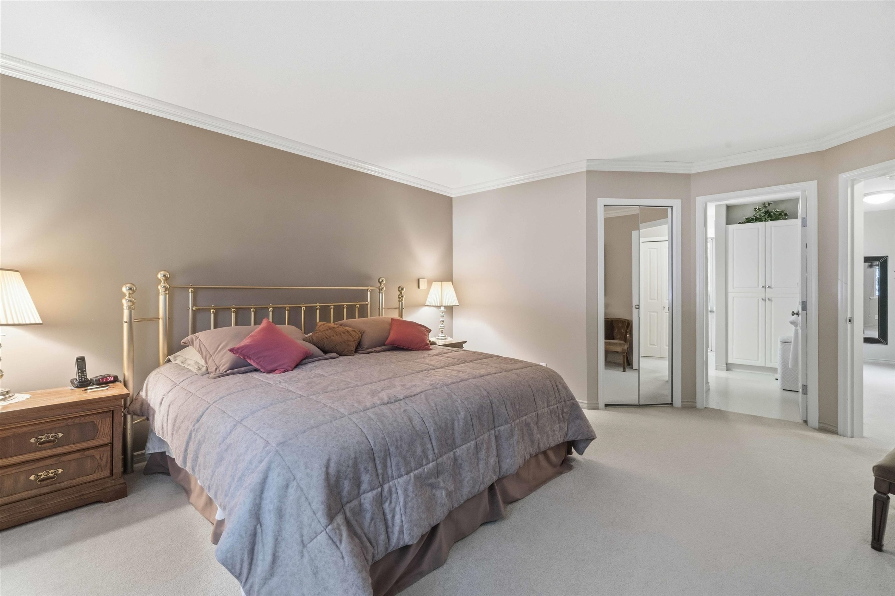 









3300


Plateau

Boulevard, 1,
Coquitlam,




BC
V3E 3L6

