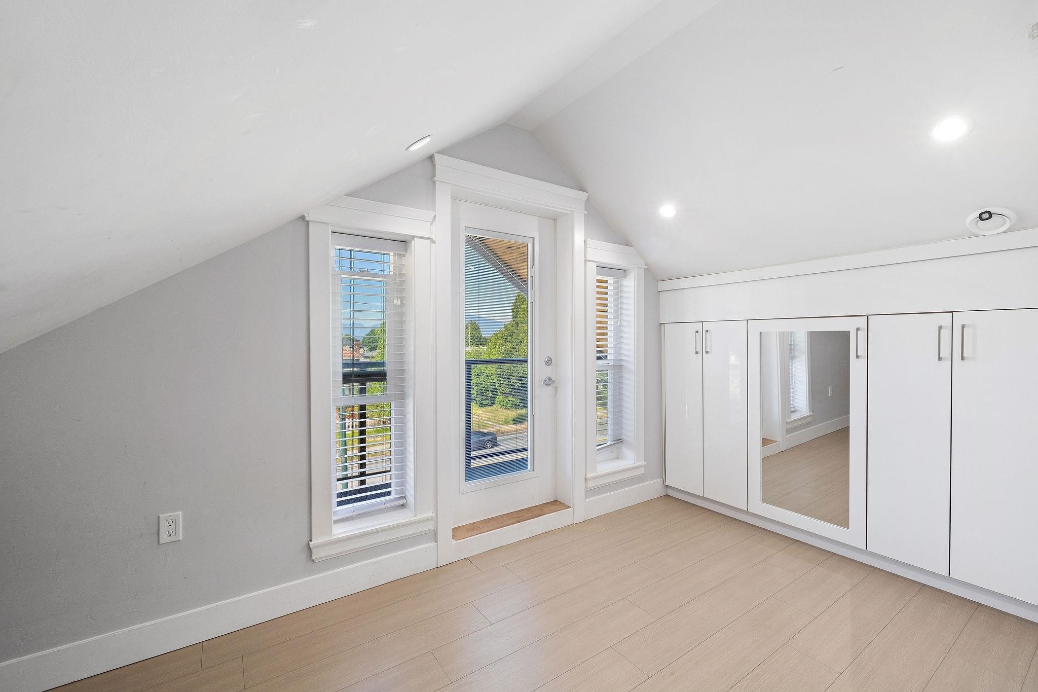 









2430


41

Street East, 1,
Vancouver,




BC
V5R 2W4

