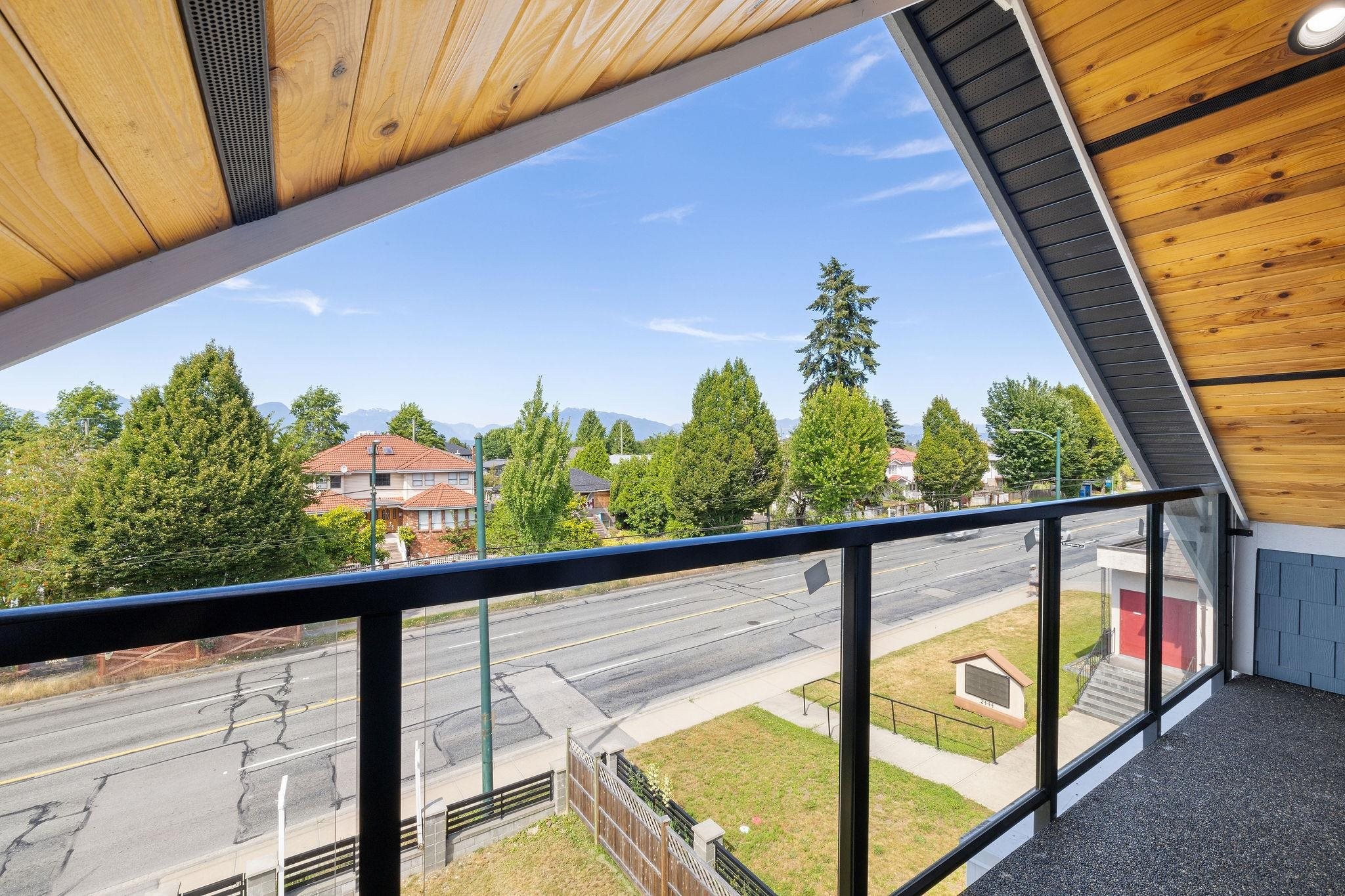 









2430


41

Street East, 1,
Vancouver,




BC
V5R 2W4

