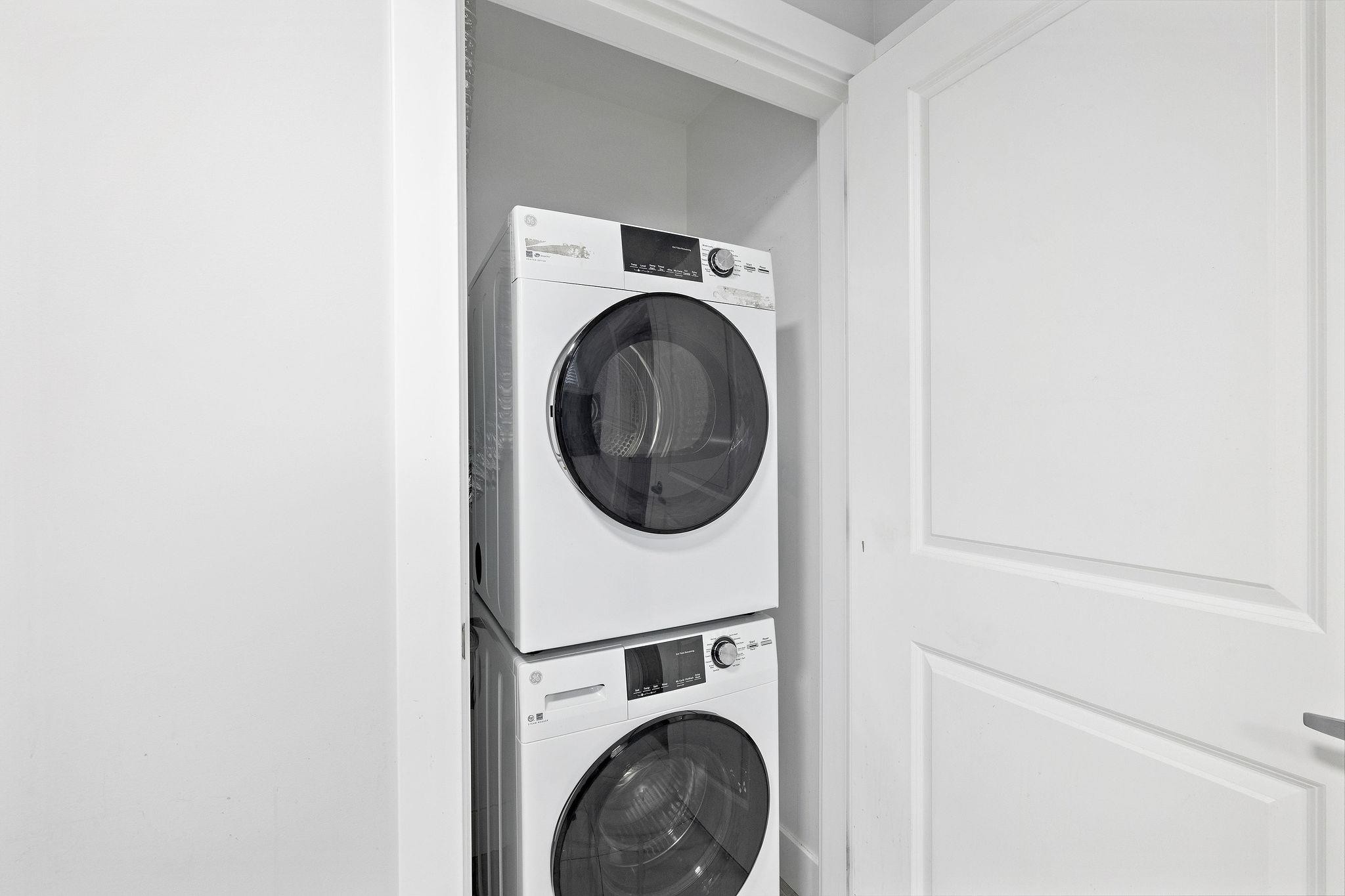 









2430


41

Street East, 1,
Vancouver,




BC
V5R 2W4

