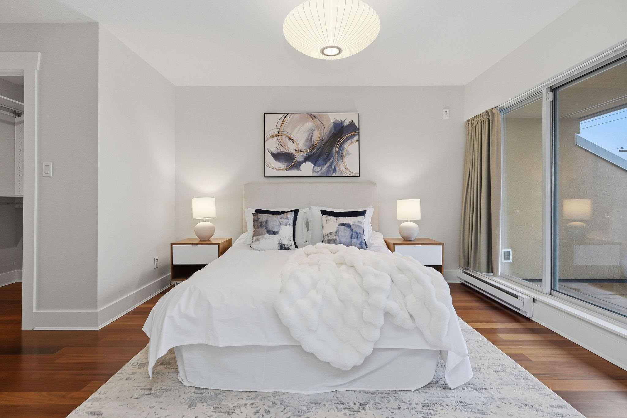 









2455


Bellevue

Avenue, 302,
West Vancouver,




BC
V7V 1E1

