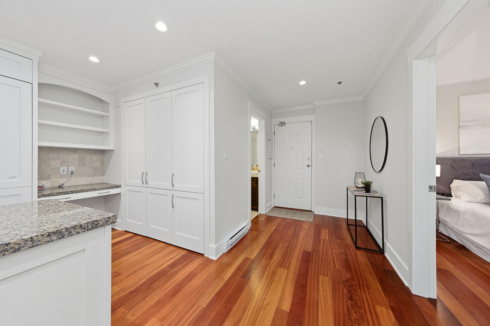 









2455


Bellevue

Avenue, 302,
West Vancouver,




BC
V7V 1E1

