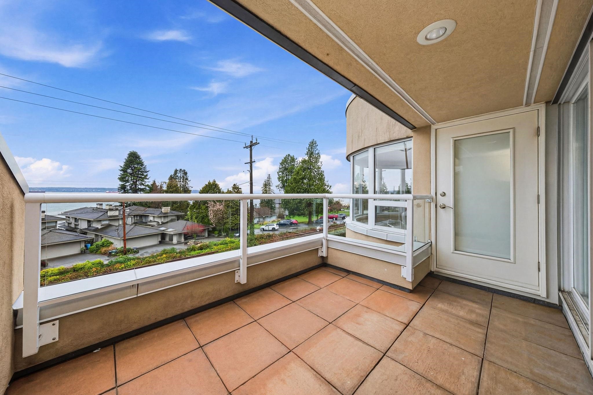 









2455


Bellevue

Avenue, 302,
West Vancouver,




BC
V7V 1E1

