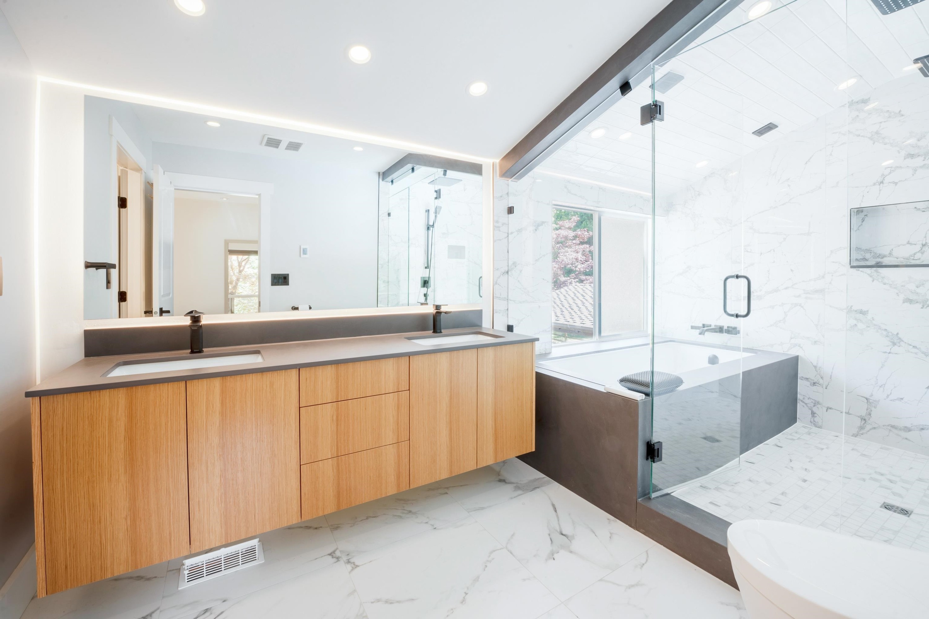 









25011


Ferguson

Avenue,
Maple Ridge,




BC
V2W 1H4

