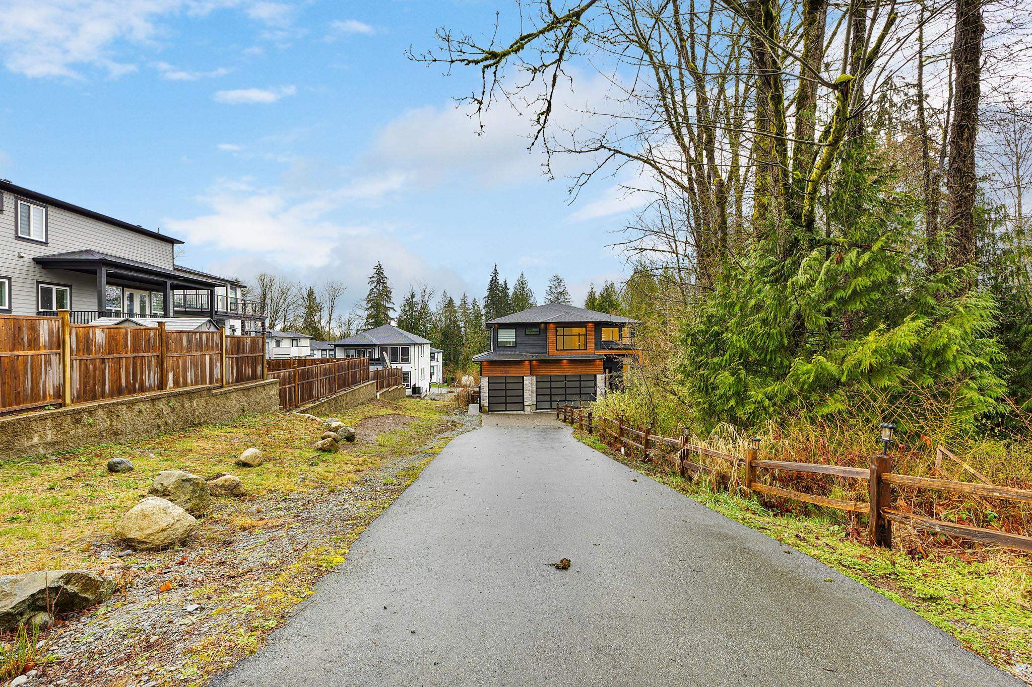 









23680


132

Avenue,
Maple Ridge,




BC
V4R 2S5

