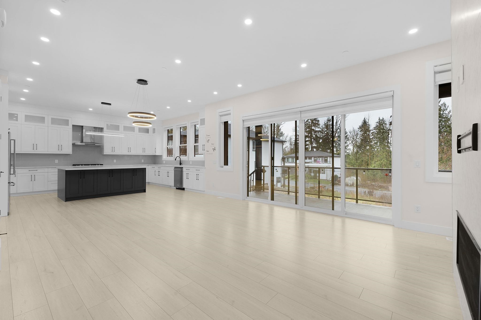 









23680


132

Avenue,
Maple Ridge,




BC
V4R 2S5

