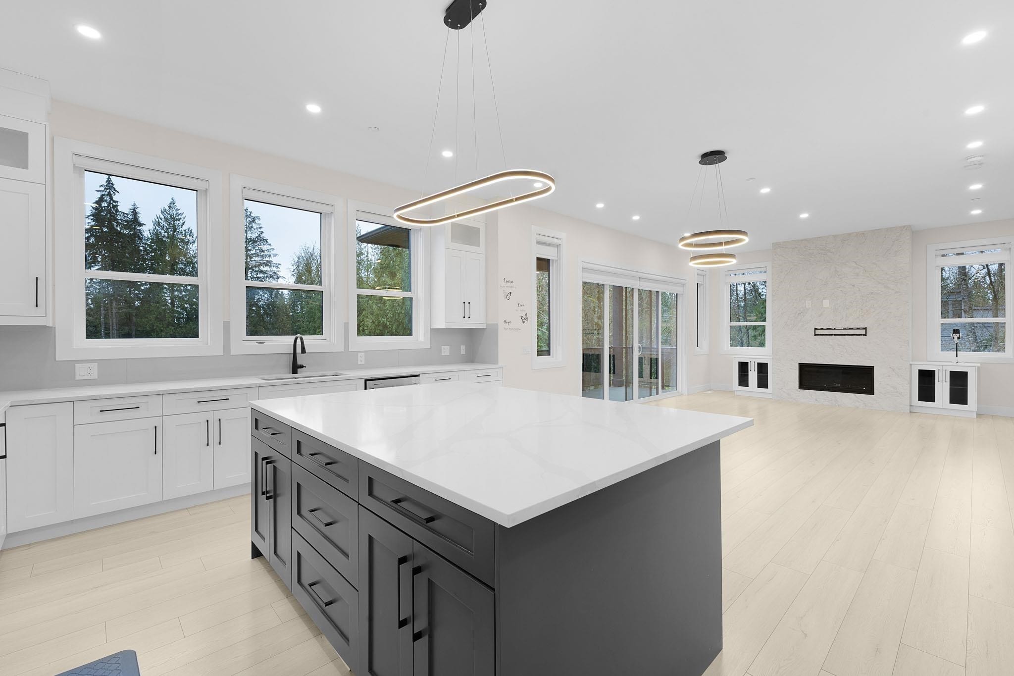









23680


132

Avenue,
Maple Ridge,




BC
V4R 2S5

