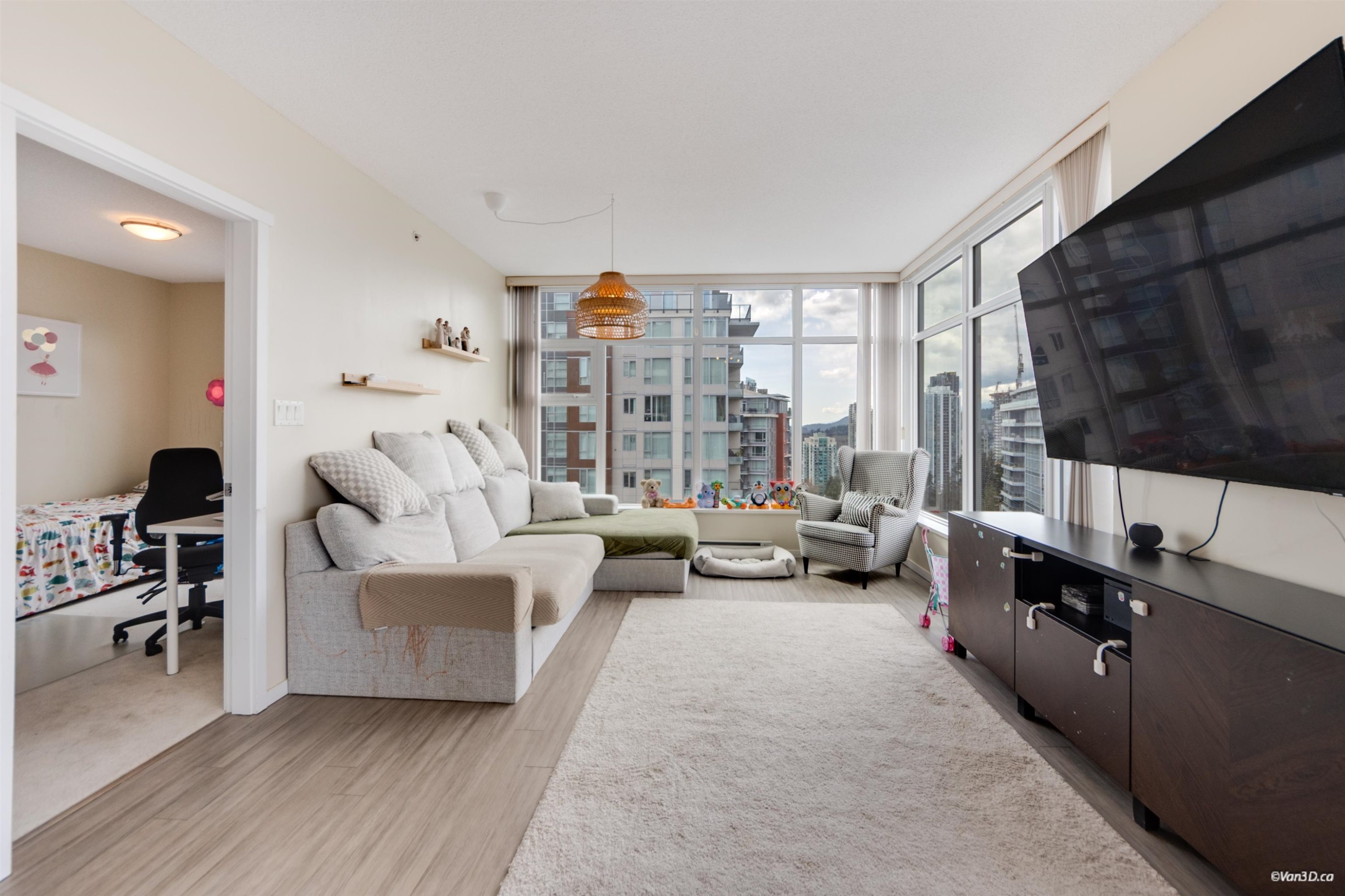 









3102


Windsor

Gate, 2806,
Coquitlam,




BC
V3B 0J3

