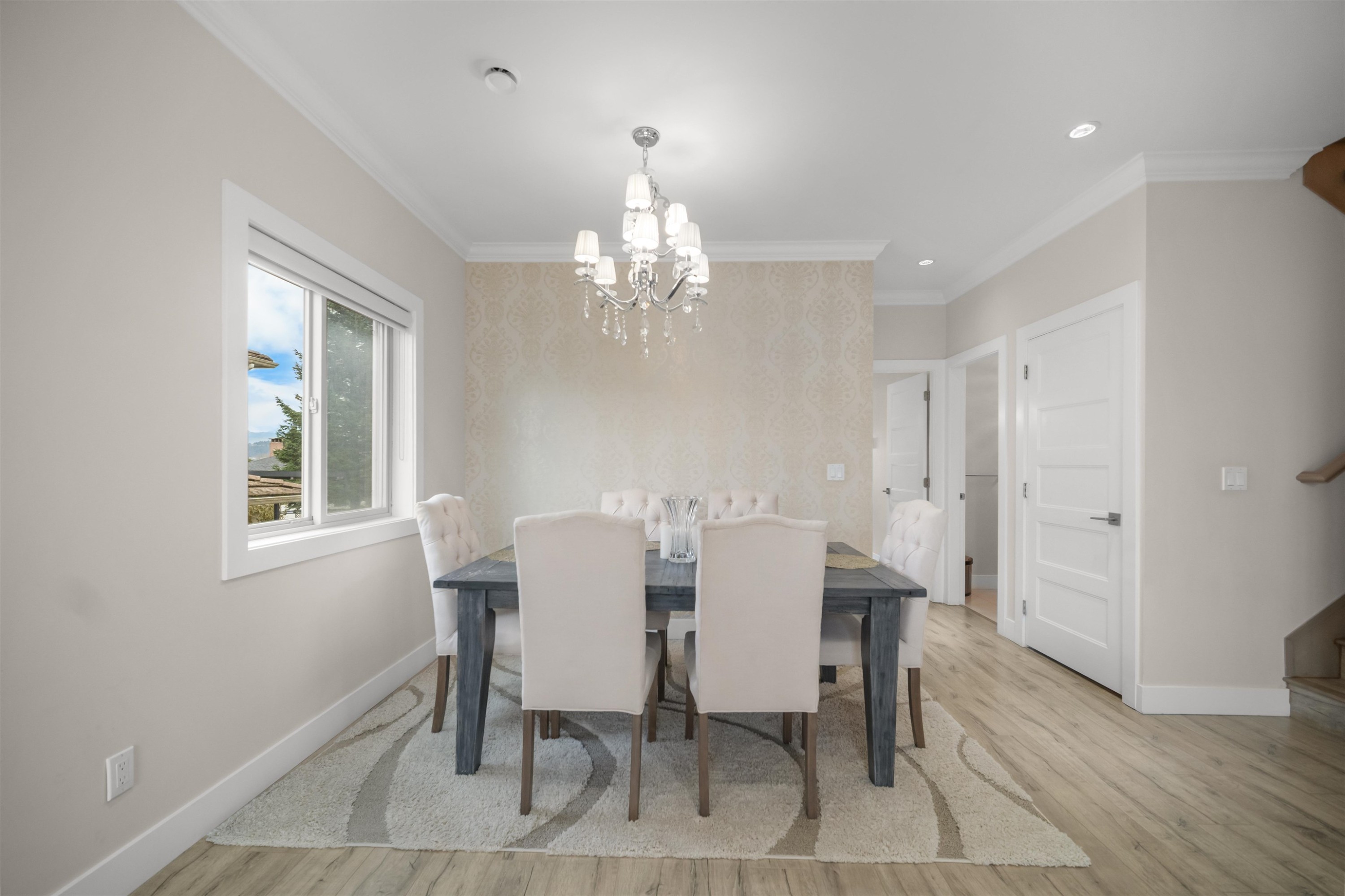 









4986


Inman

Avenue,
Burnaby,




BC
V5G 2Y6

