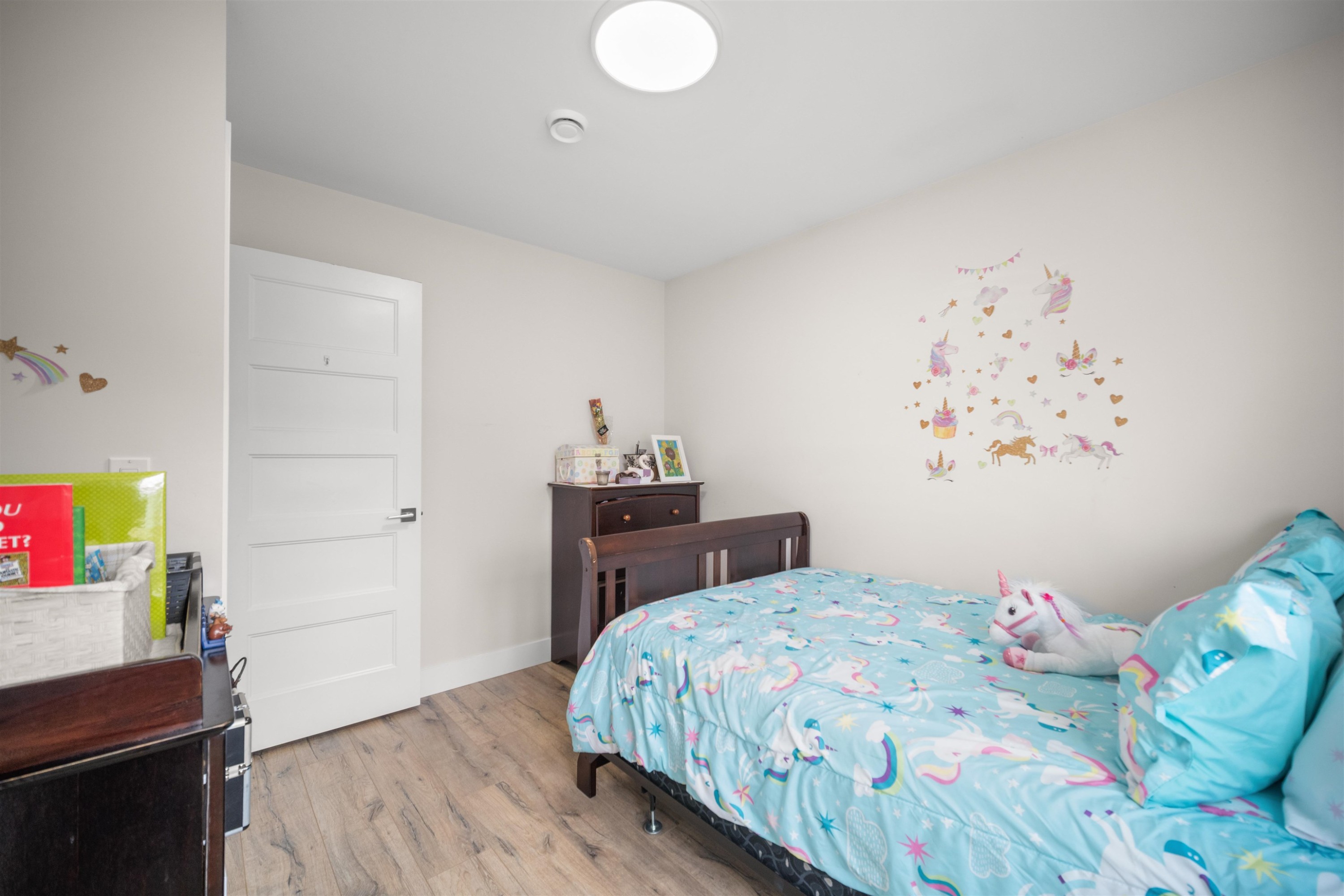 









4986


Inman

Avenue,
Burnaby,




BC
V5G 2Y6

