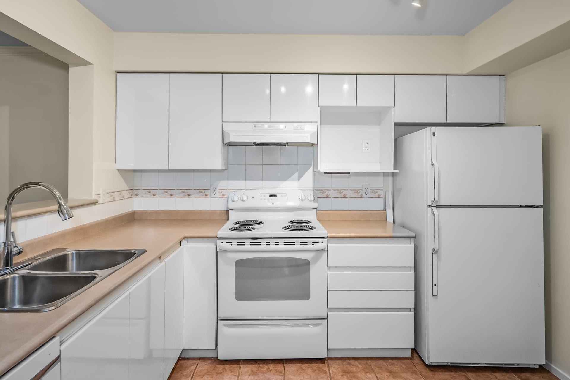 









1200


Eastwood

Avenue, 212,
Coquitlam,




BC
V3B 7R9

