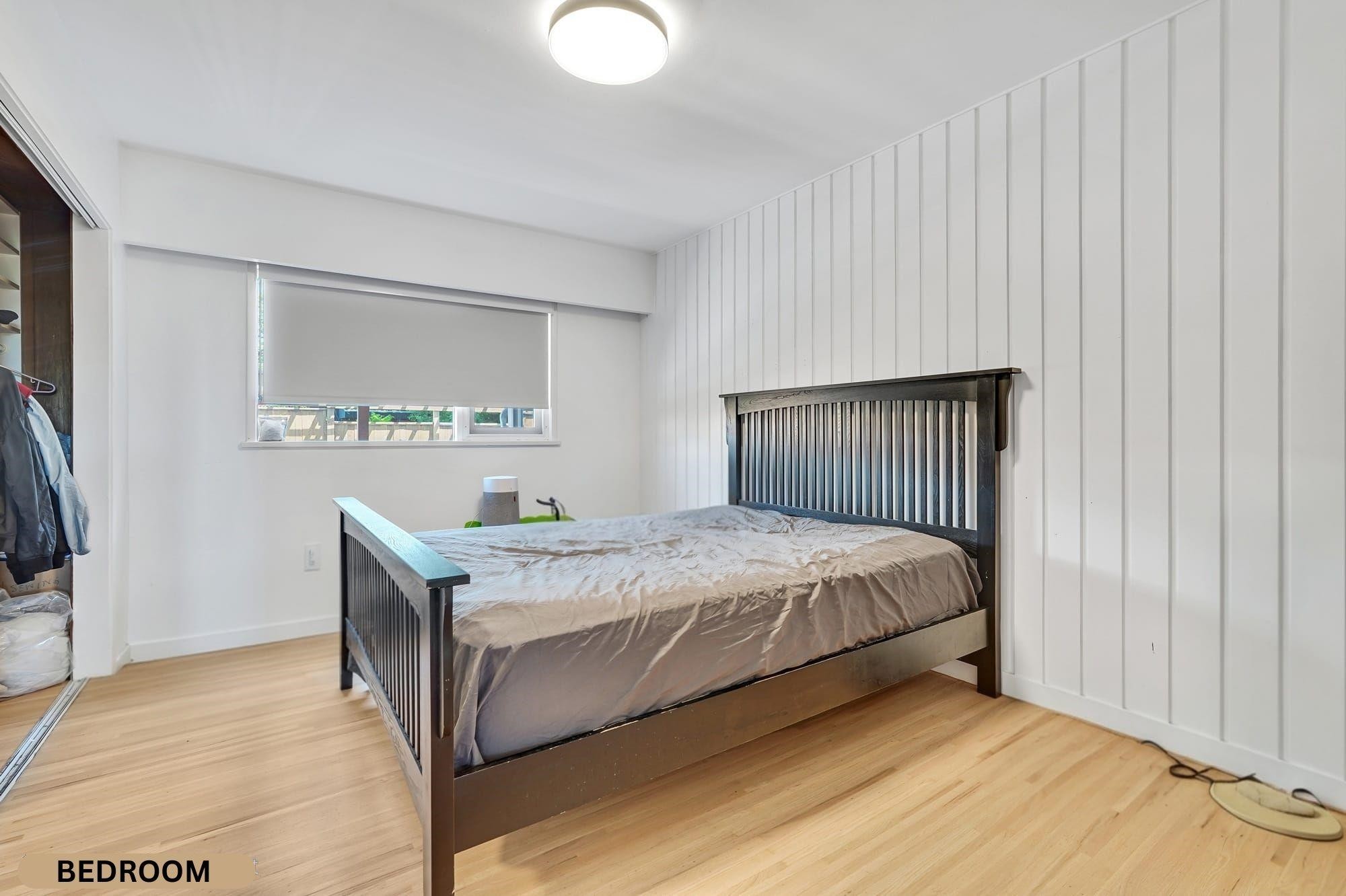 









821


Jackson

Crescent,
New Westminster,




BC
V3L 4S1

