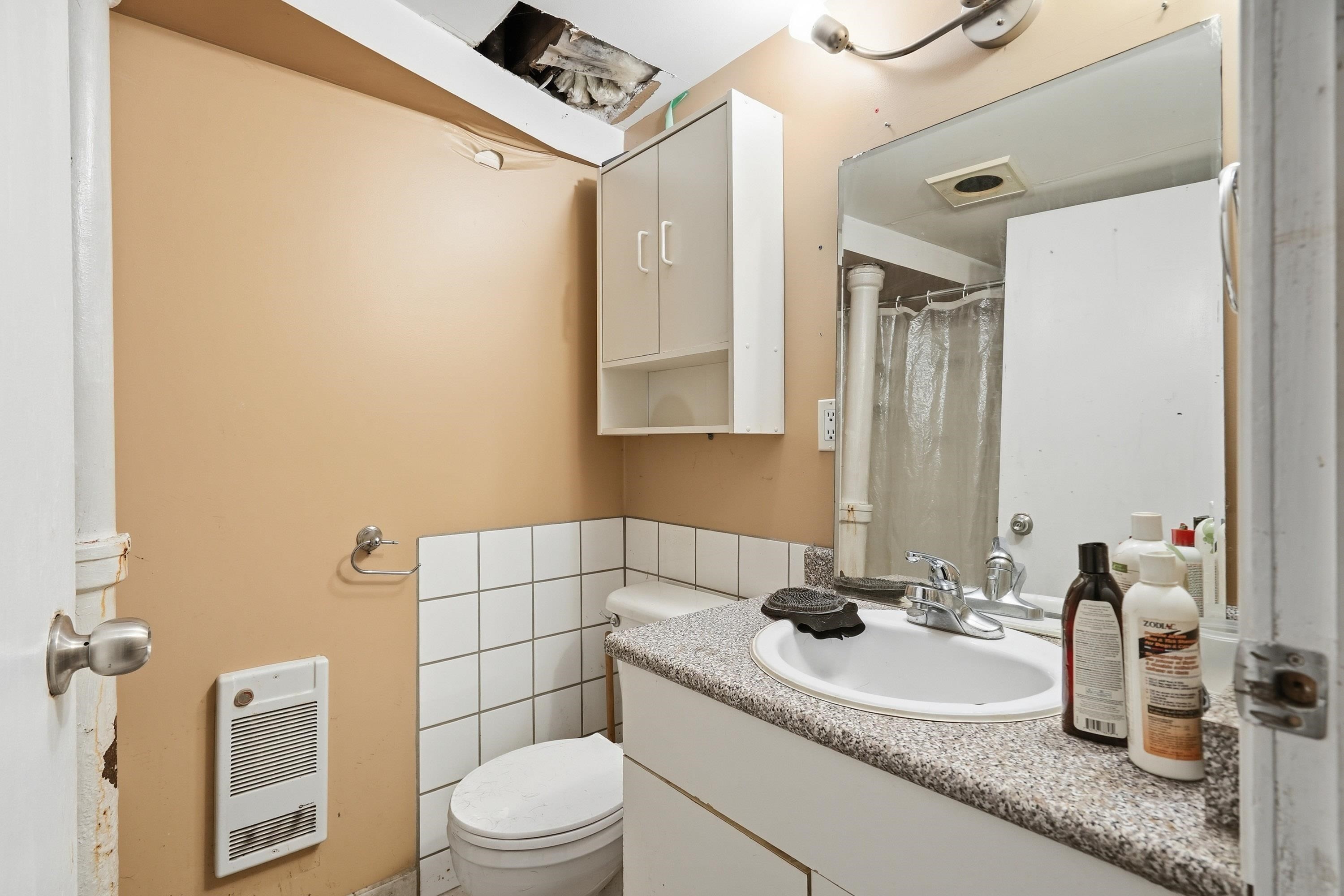









2349


Pender

Street East,
Vancouver,




BC
V5L 1X7

