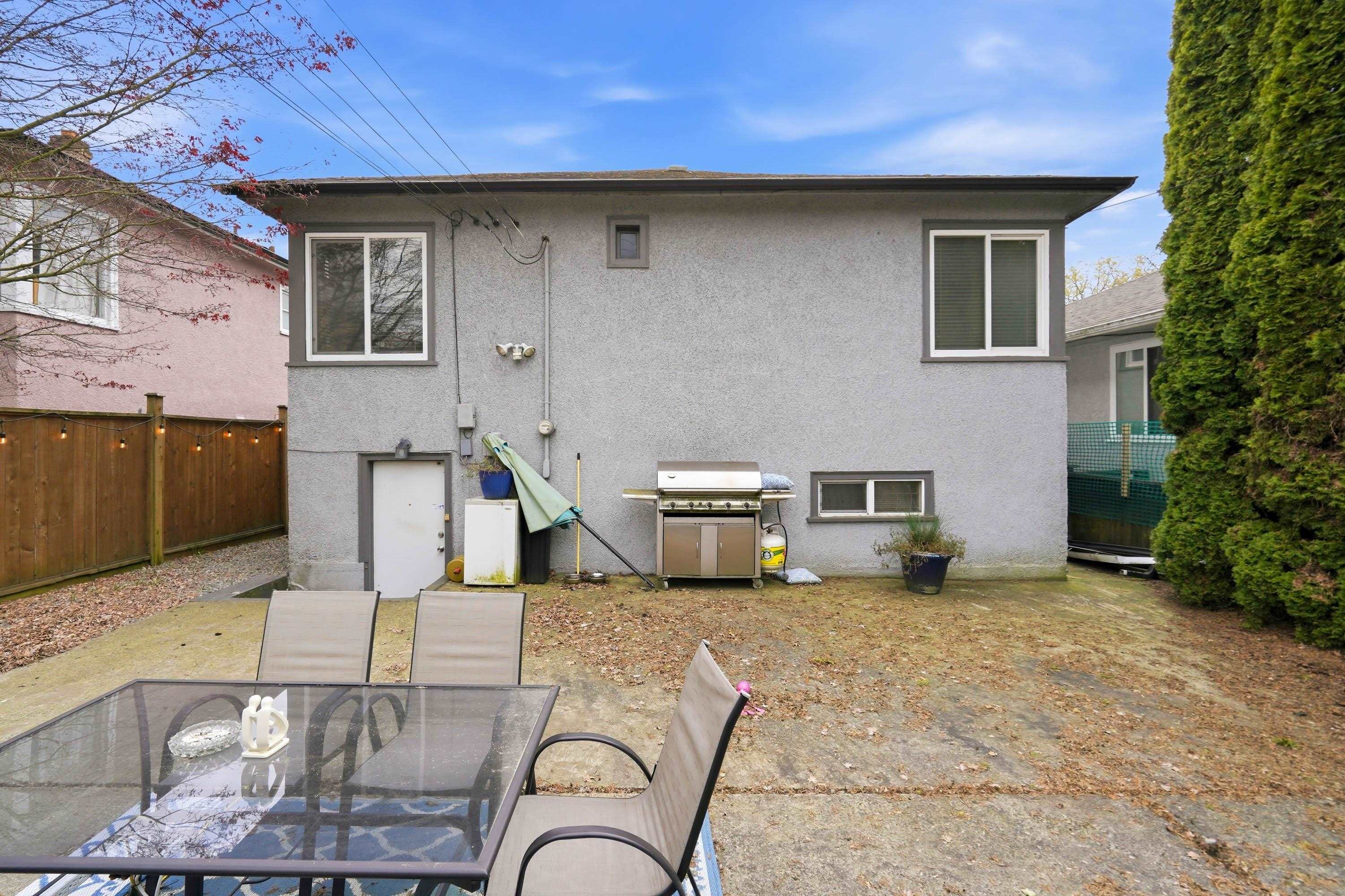 









2349


Pender

Street East,
Vancouver,




BC
V5L 1X7

