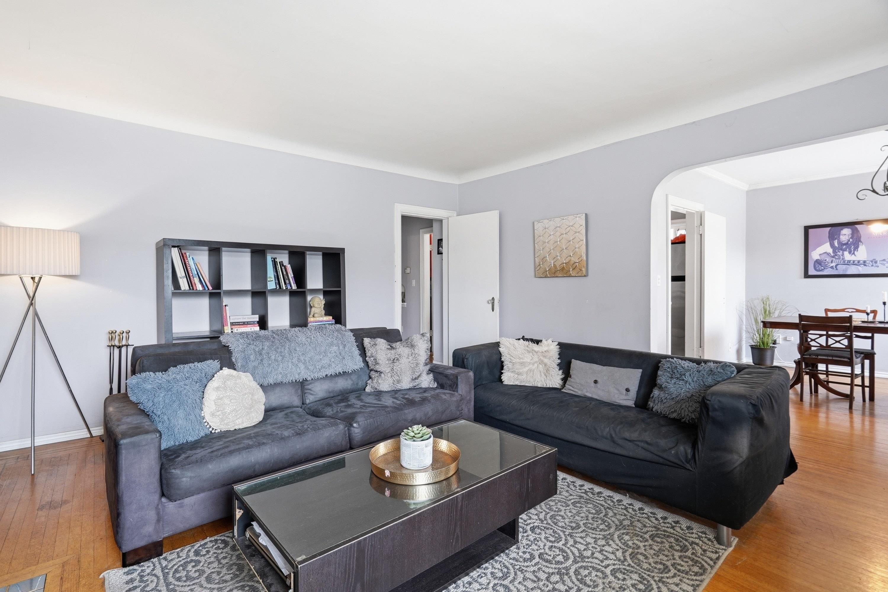 









2349


Pender

Street East,
Vancouver,




BC
V5L 1X7

