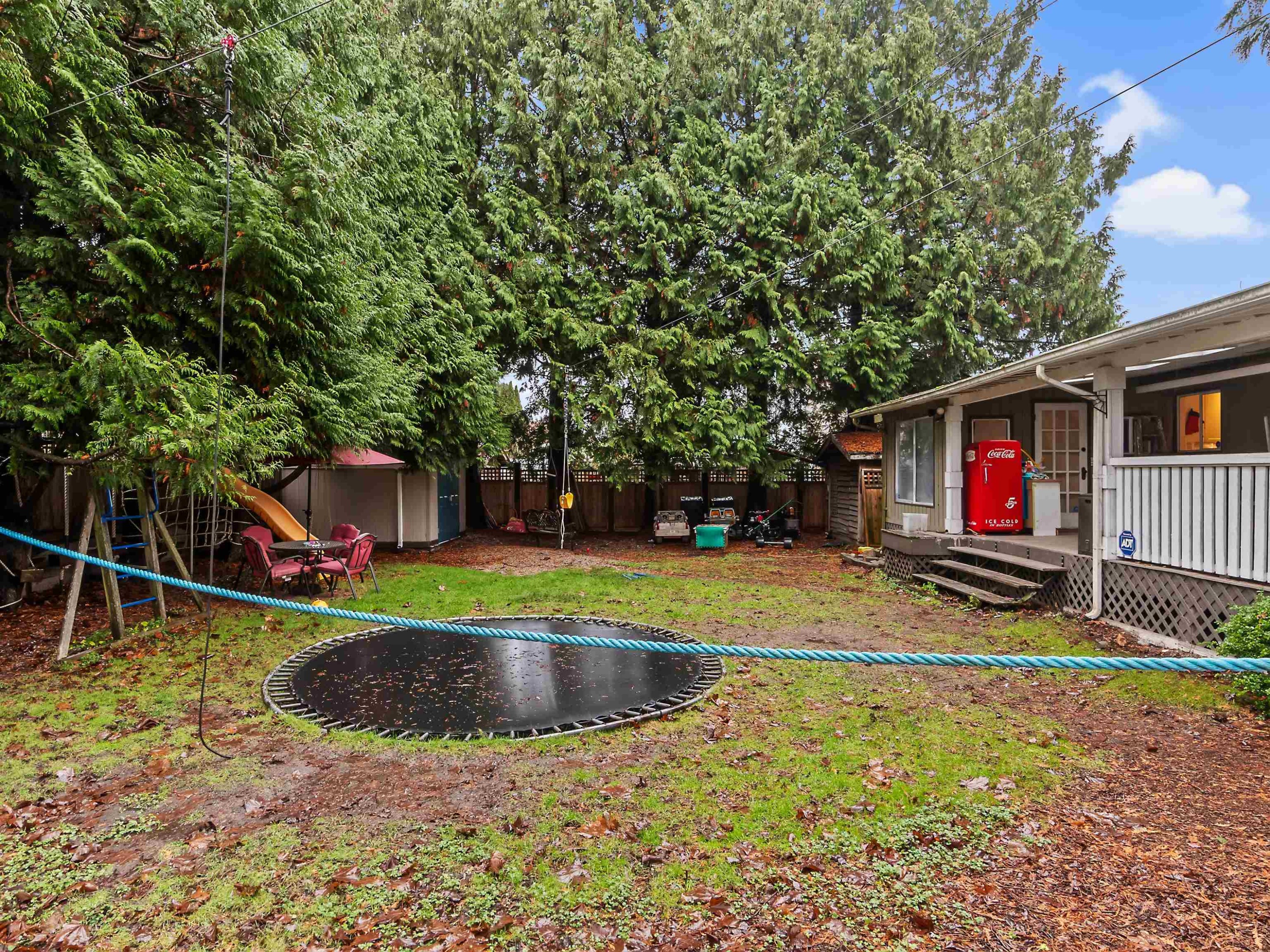 









4921


44a

Avenue,
Delta,




BC
V4K 1E6


