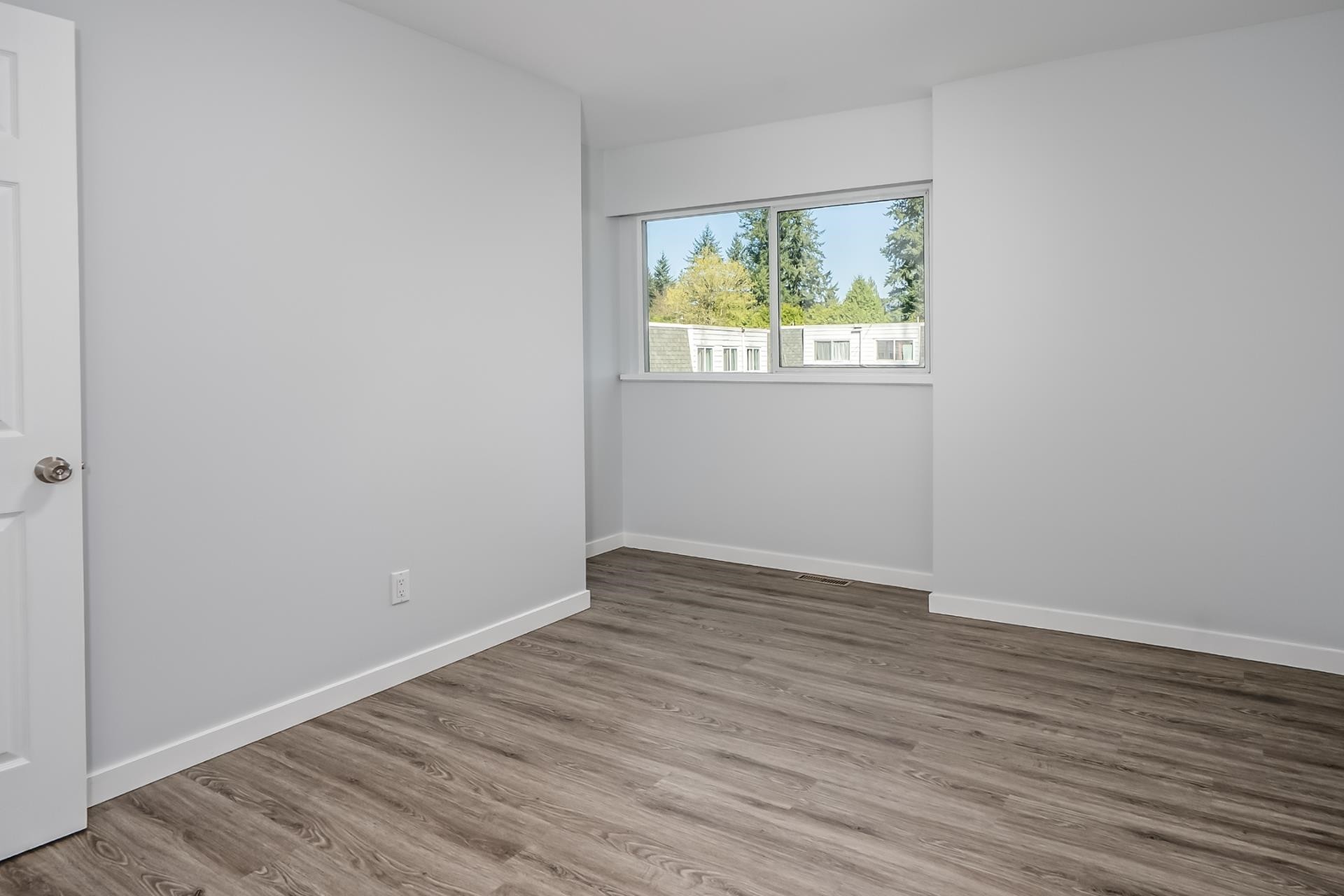 









21555


Dewndey Trunk

Road, 48,
Maple Ridge,




BC
V2X 3G6

