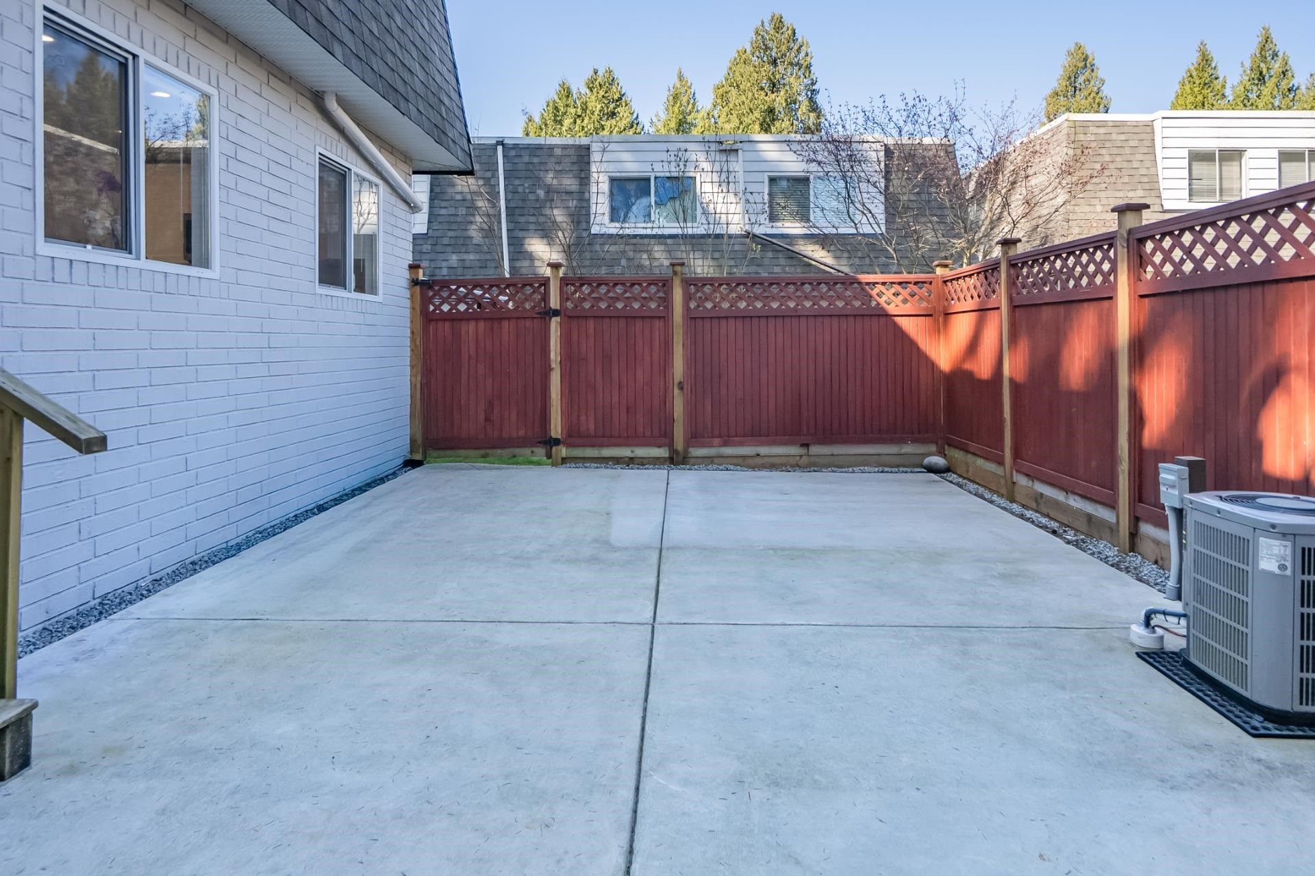 









21555


Dewndey Trunk

Road, 48,
Maple Ridge,




BC
V2X 3G6

