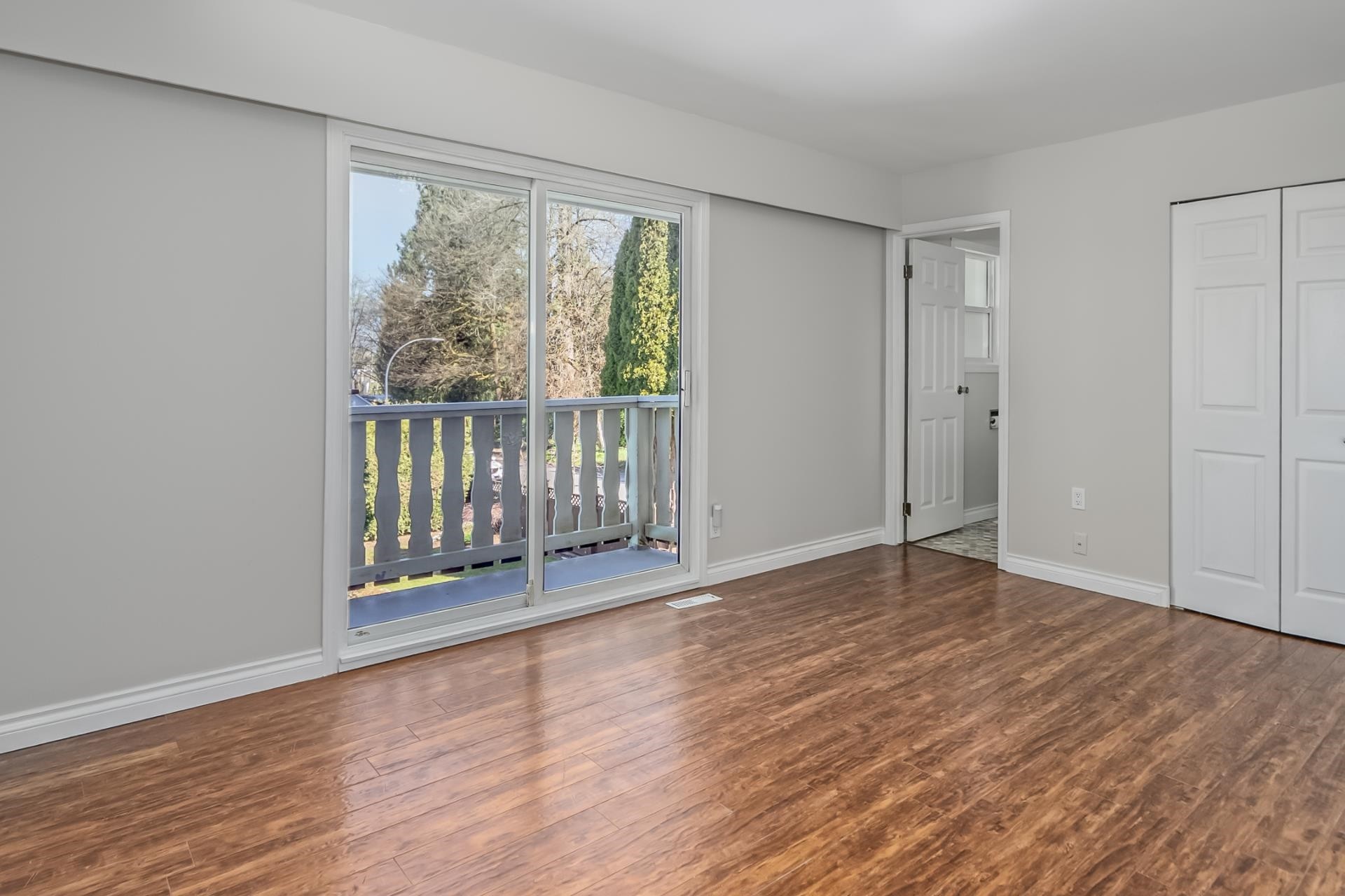 









21395


Exeter

Avenue,
Maple Ridge,




BC
V4R 2J2

