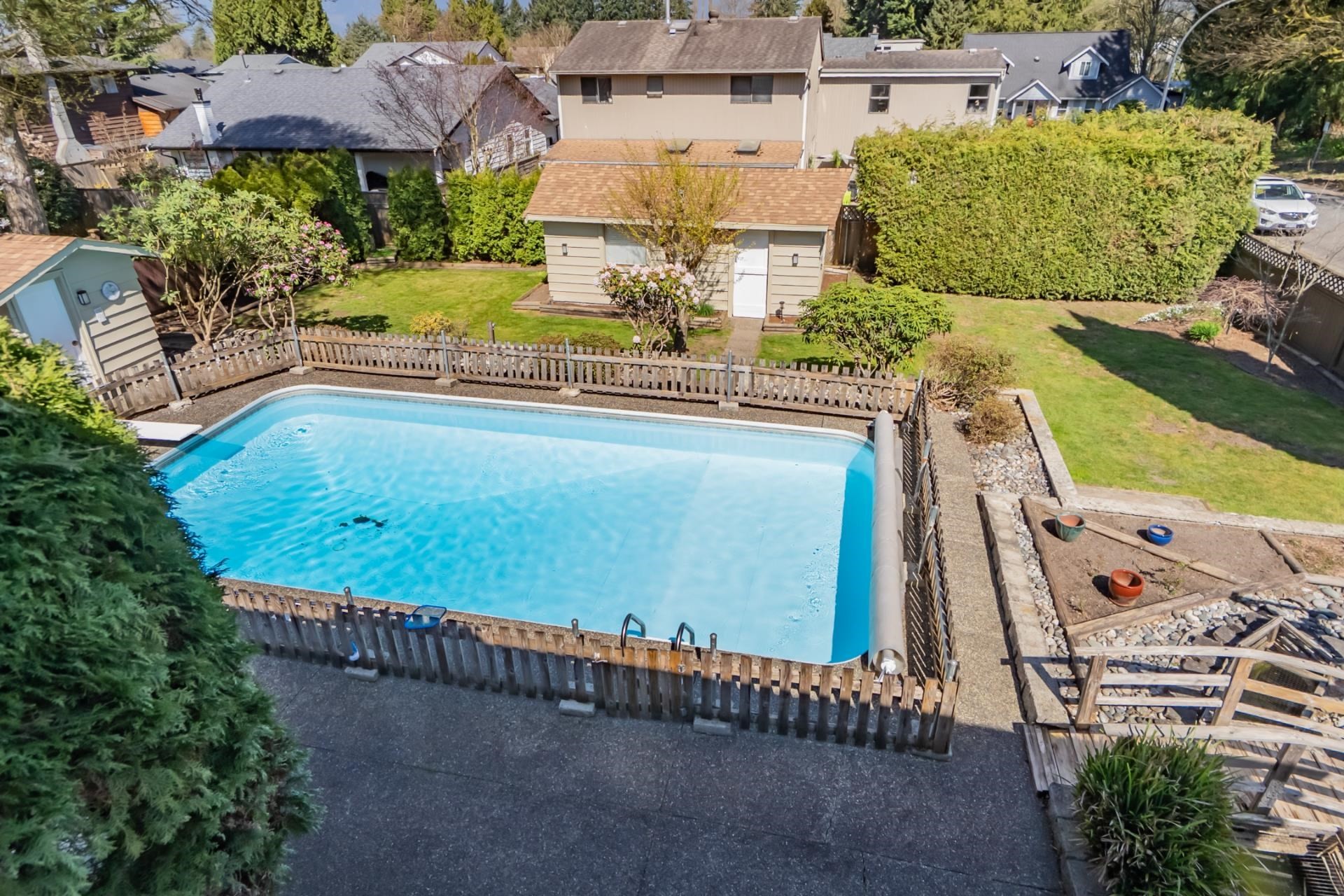 









21395


Exeter

Avenue,
Maple Ridge,




BC
V4R 2J2

