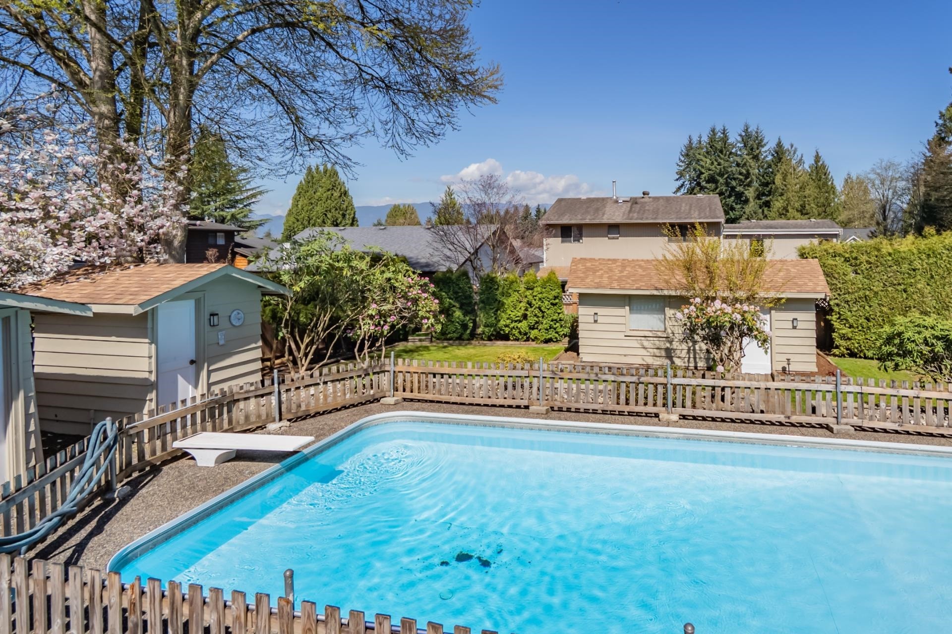 









21395


Exeter

Avenue,
Maple Ridge,




BC
V4R 2J2

