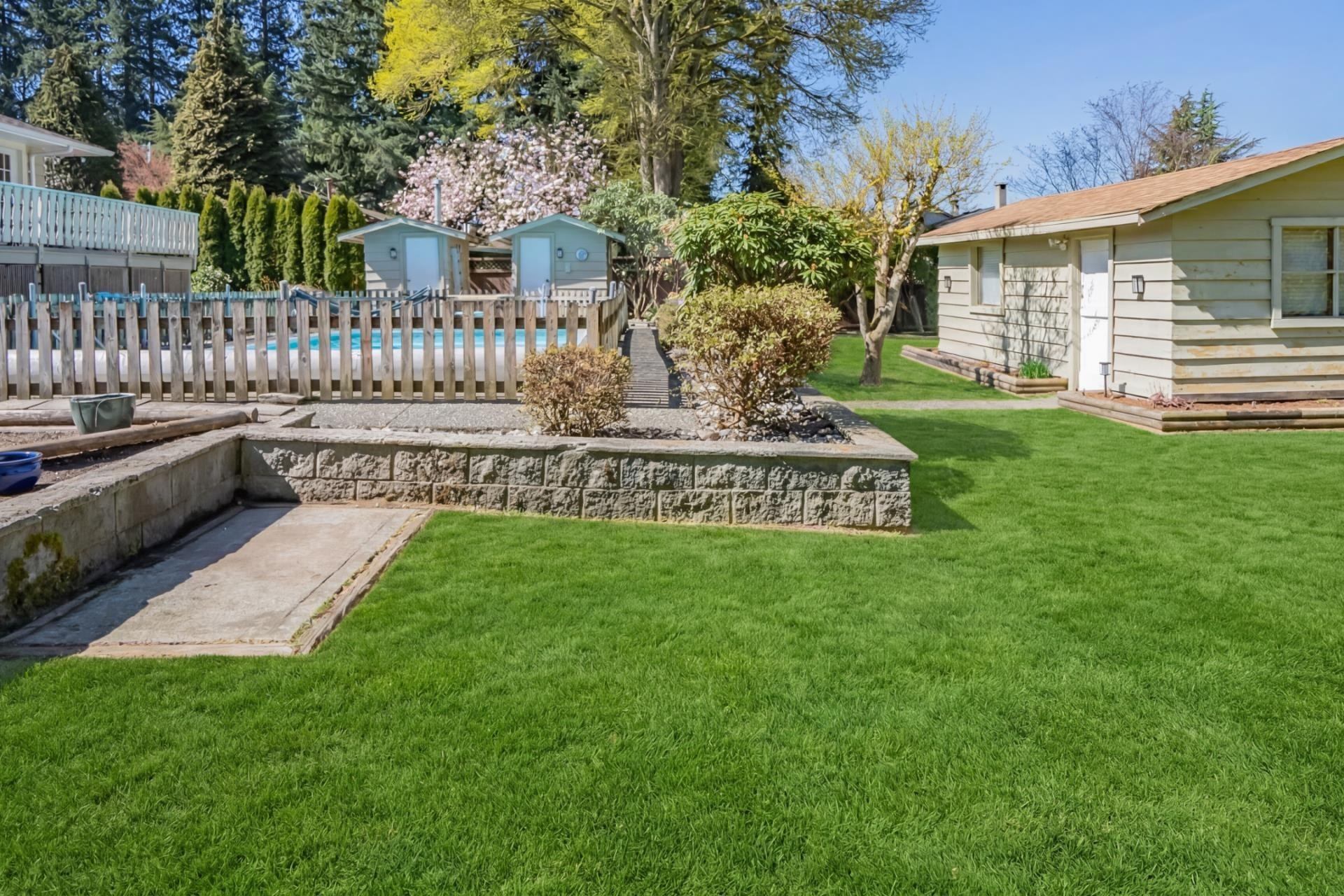 









21395


Exeter

Avenue,
Maple Ridge,




BC
V4R 2J2

