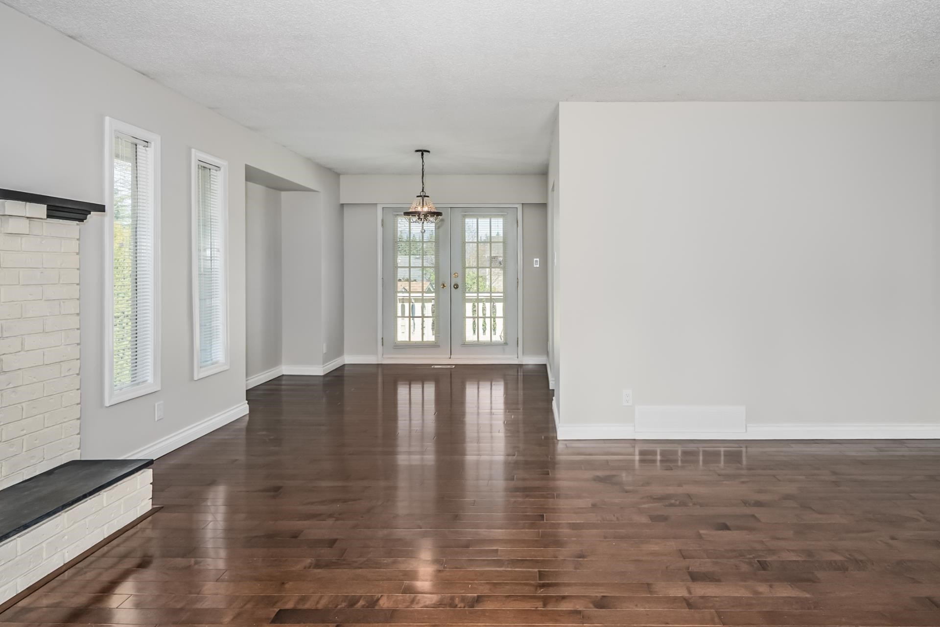 









21395


Exeter

Avenue,
Maple Ridge,




BC
V4R 2J2

