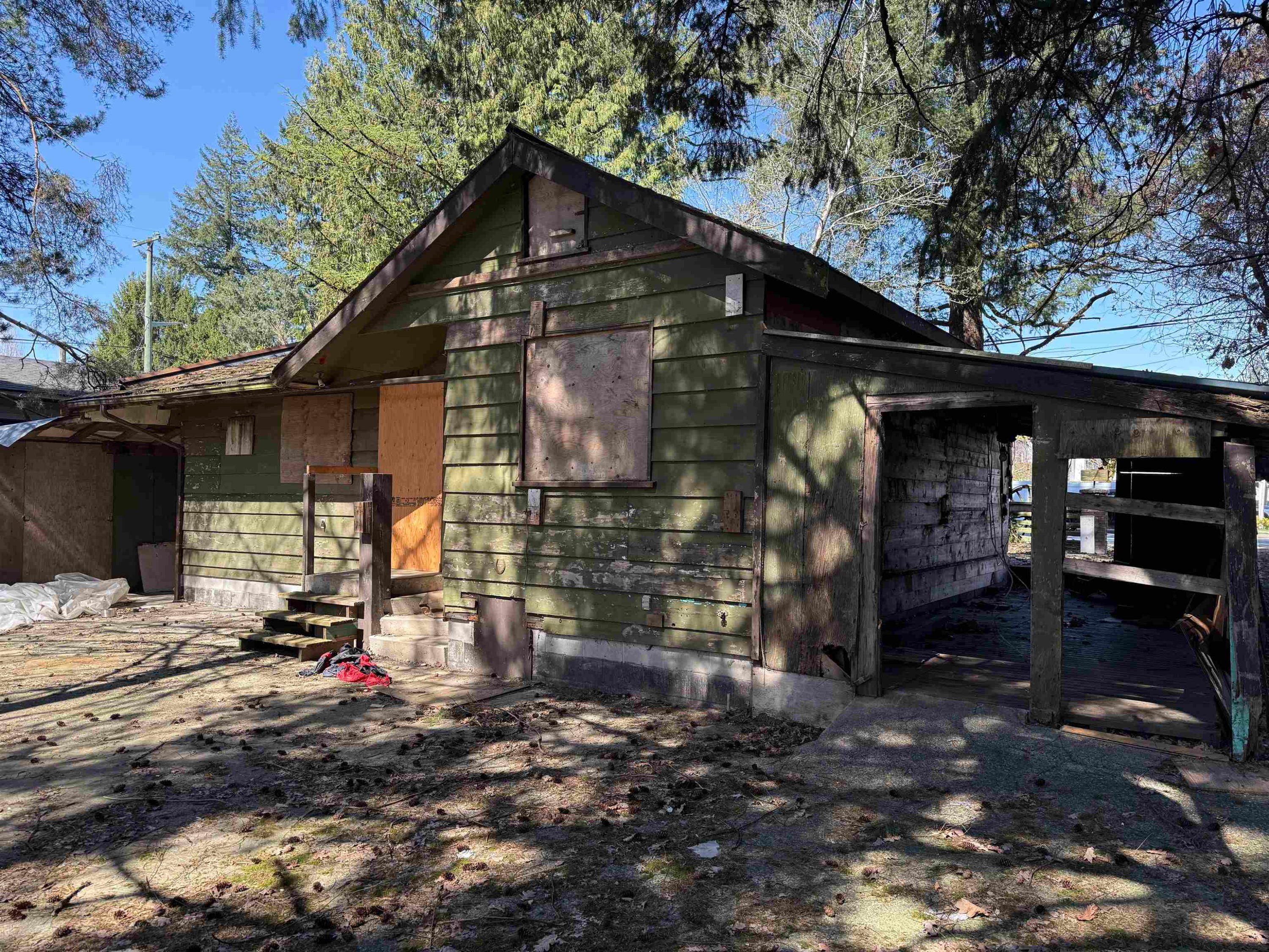 









1570


Salisbury

Avenue,
Port Coquitlam,




BC
V3B 1X2

