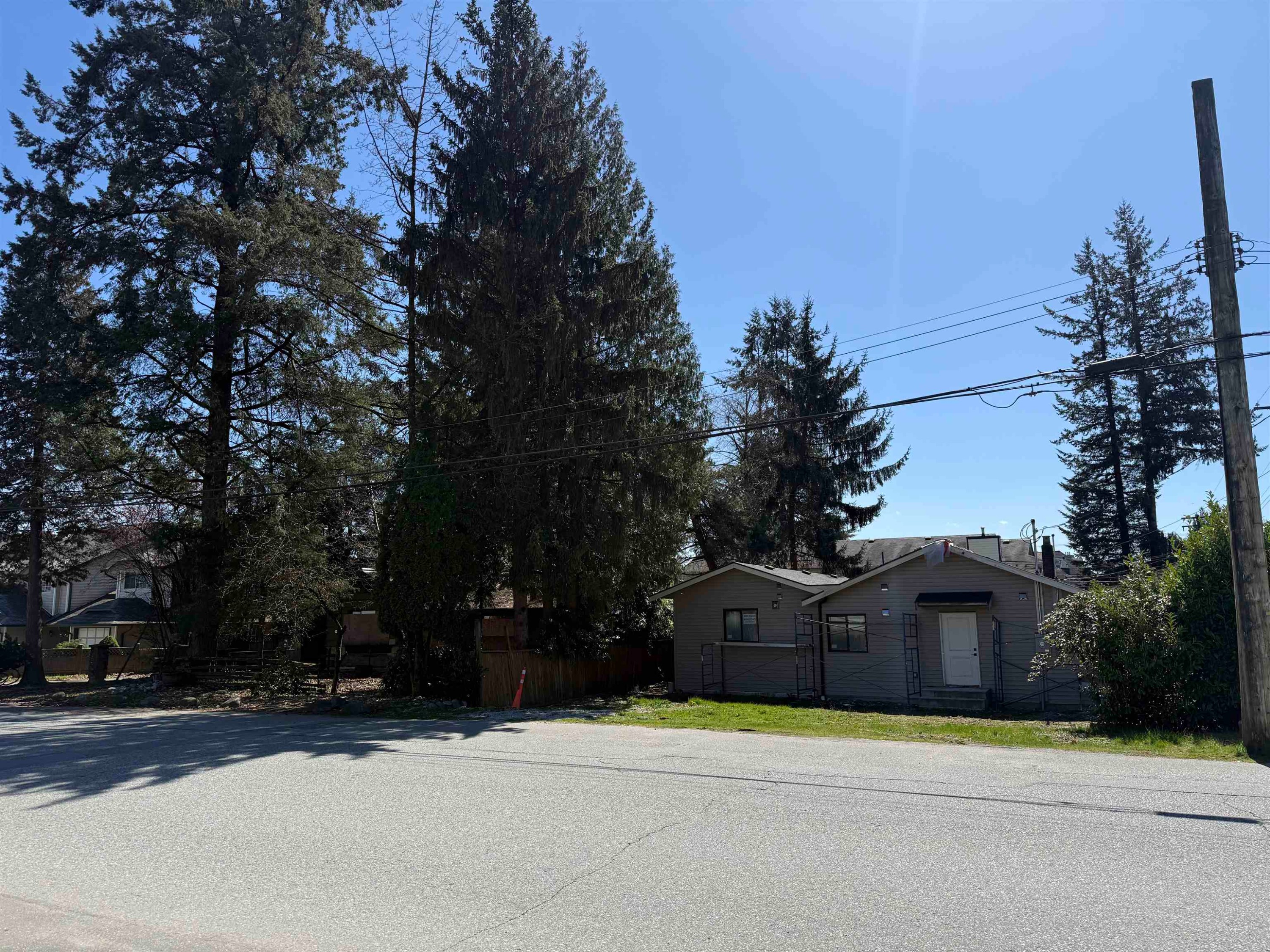 









1570


Salisbury

Avenue,
Port Coquitlam,




BC
V3B 1X2

