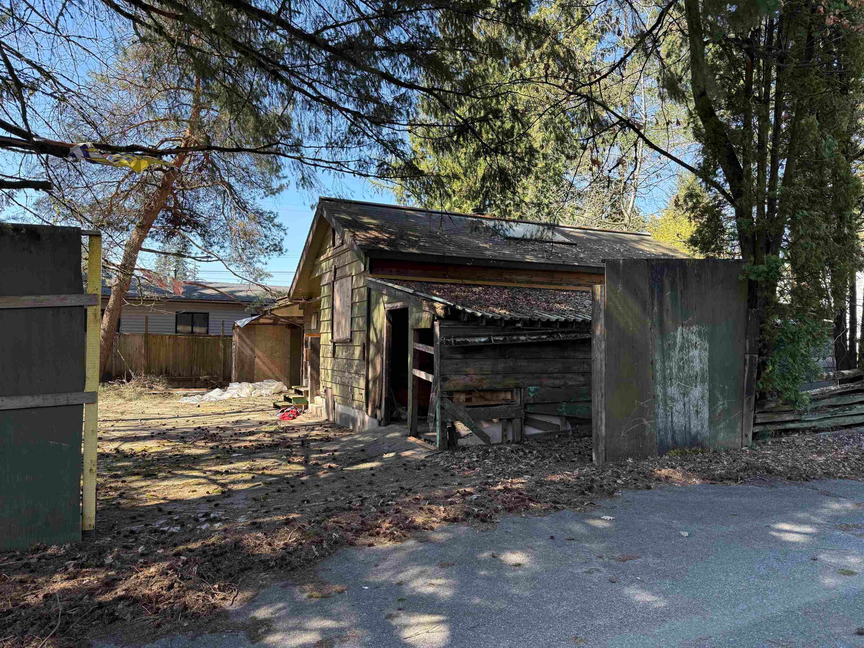 









1570


Salisbury

Avenue,
Port Coquitlam,




BC
V3B 1X2

