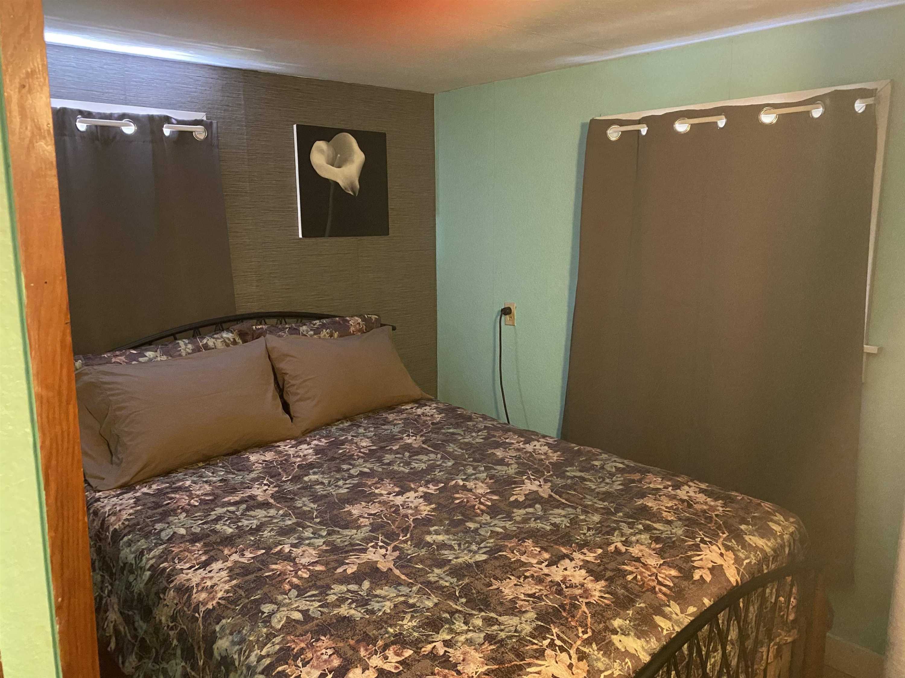 









8281


Gun Lake

Road,
No City Value,




BC
V0K 1P0

