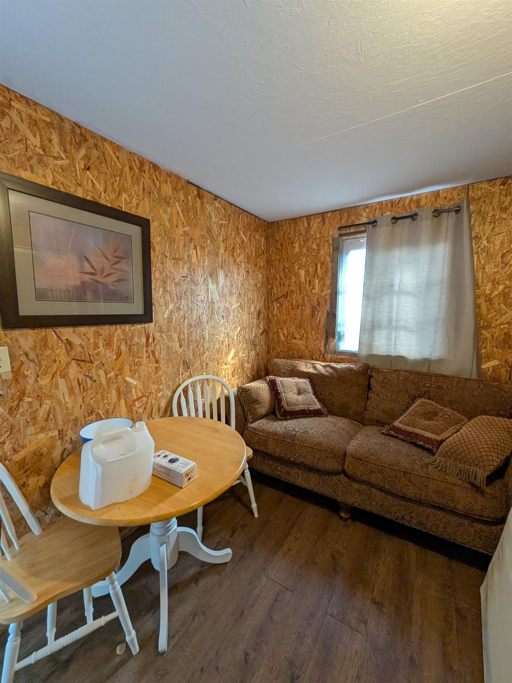 









8281


Gun Lake

Road,
No City Value,




BC
V0K 1P0


