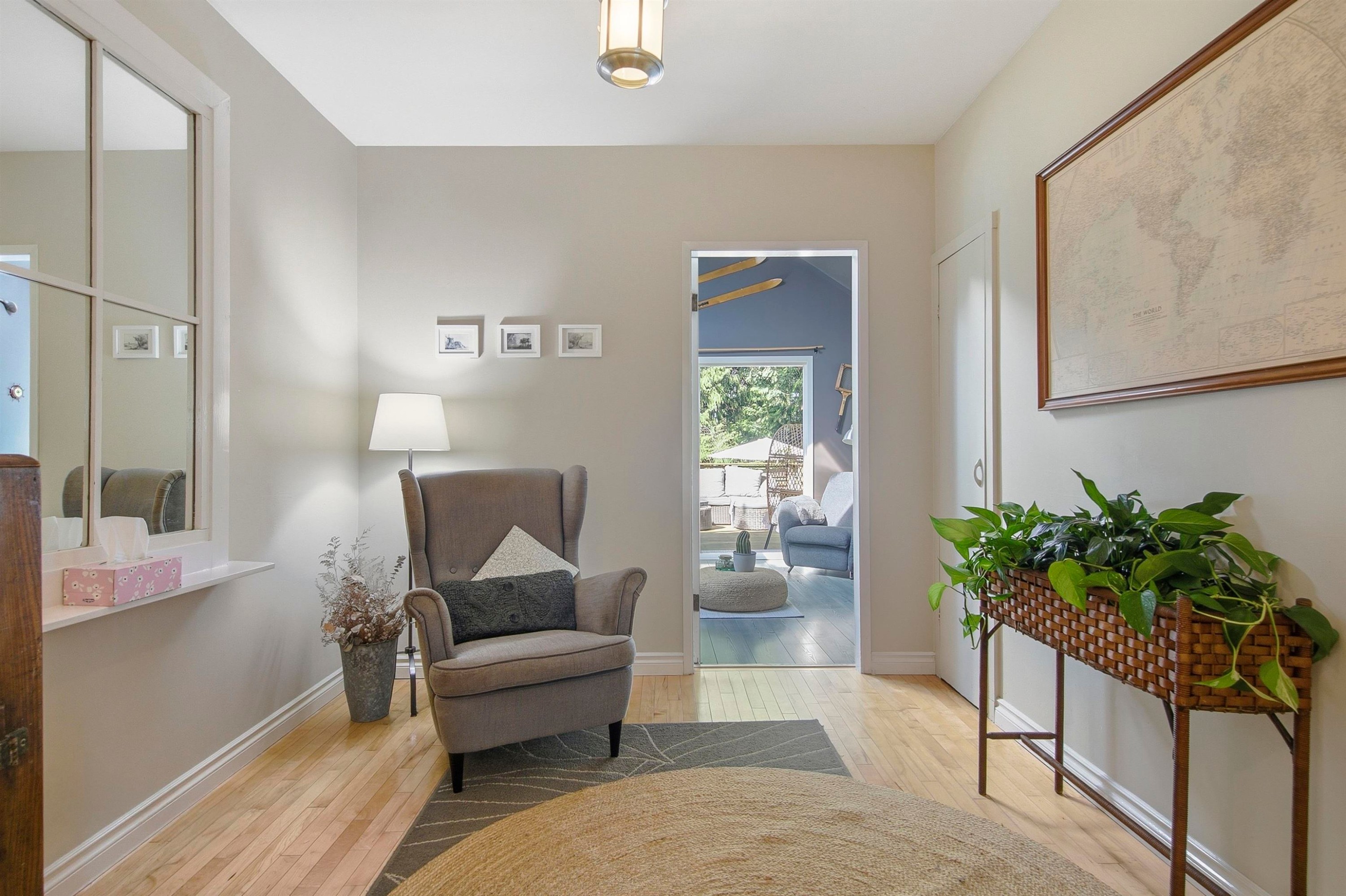 









2029


Philip

Avenue,
North Vancouver,




BC
V7P 2W5

