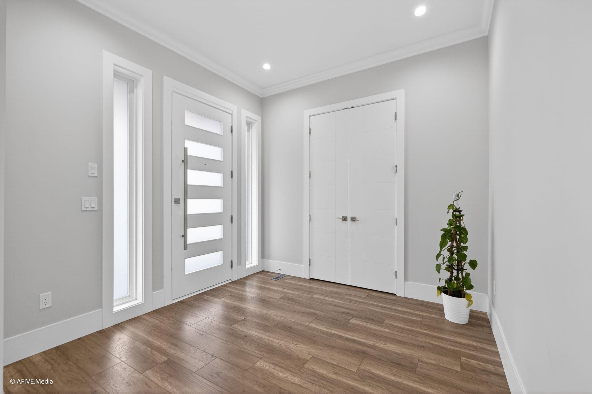 









13560


230b

Street,
Maple Ridge,




BC
V4R 0E5

