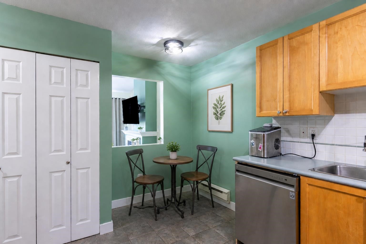 









12099


237th

Street, 90,
Maple Ridge,




BC
V4R 2C3

