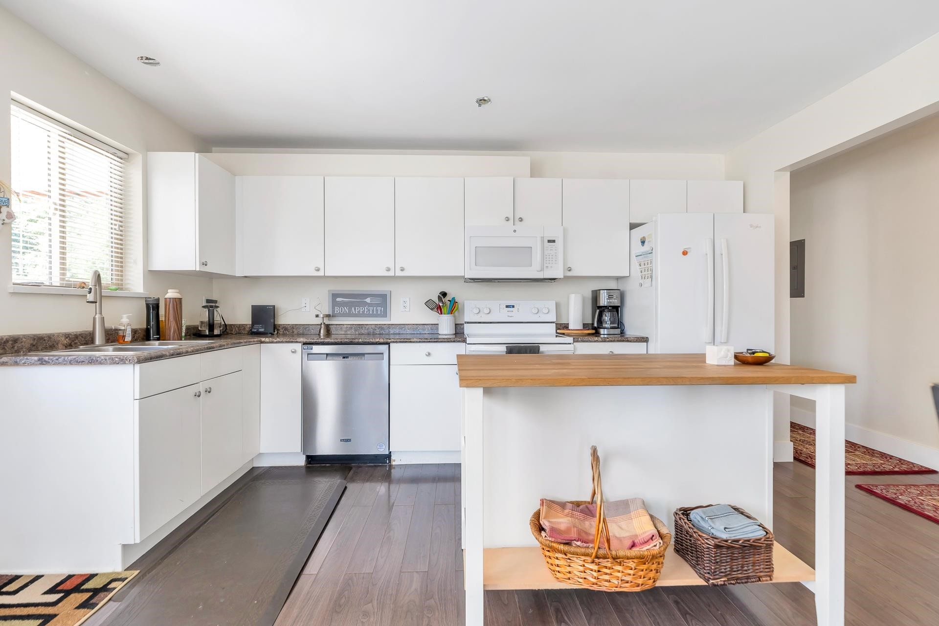 









931


Rivendell

Drive,
Bowen Island,




BC
V0N 1G1

