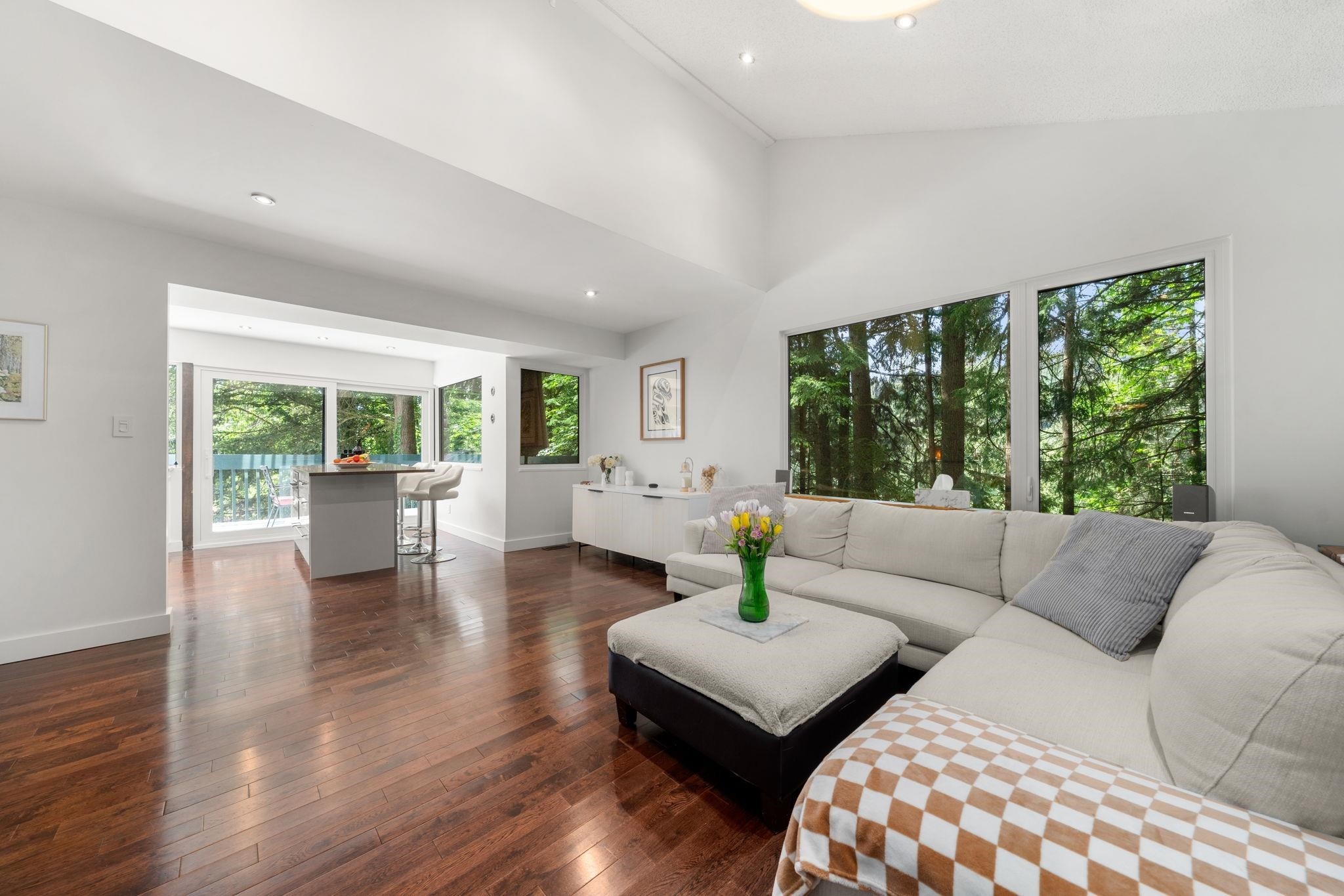 









2086


Rivergrove

Place,
North Vancouver,




BC
V7H 2L4

