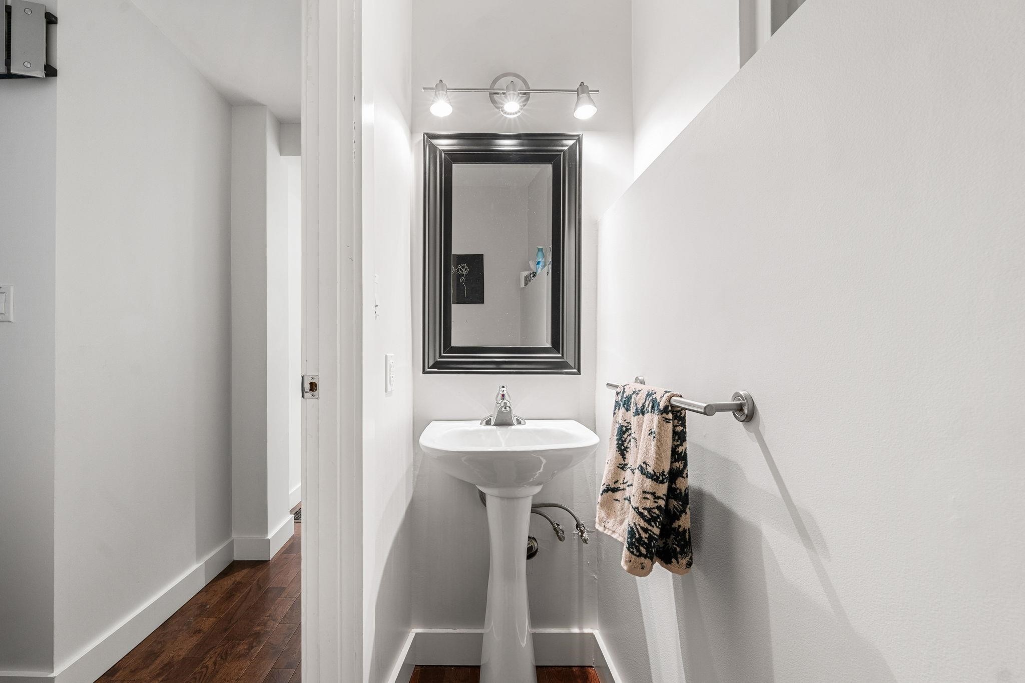 









2086


Rivergrove

Place,
North Vancouver,




BC
V7H 2L4


