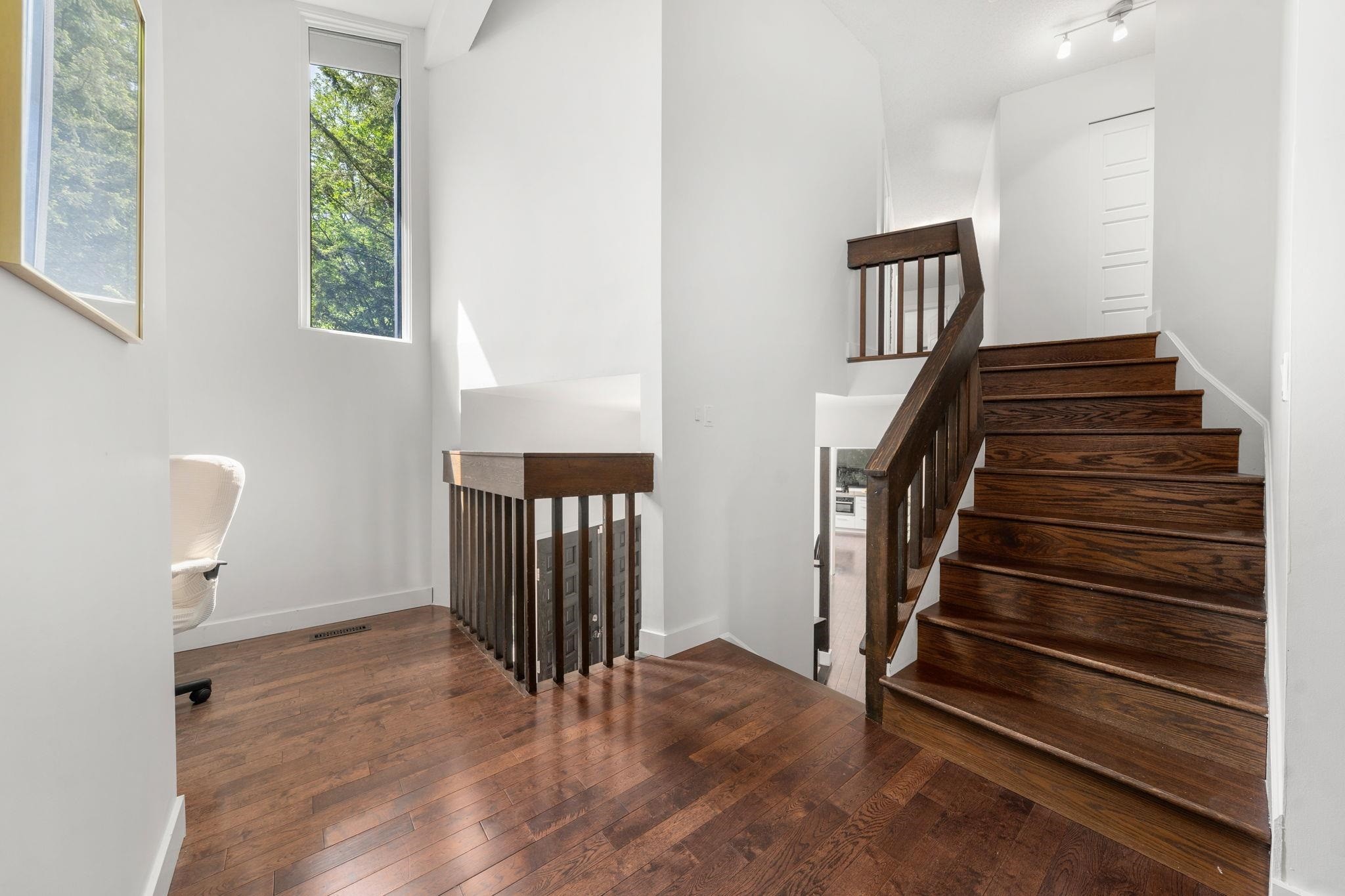 









2086


Rivergrove

Place,
North Vancouver,




BC
V7H 2L4

