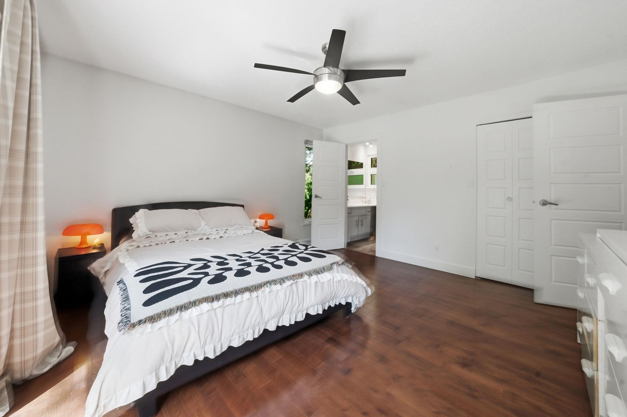 









2086


Rivergrove

Place,
North Vancouver,




BC
V7H 2L4

