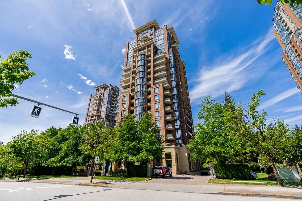 









6833


Station Hill

Drive, 804,
Burnaby,




BC
V3N 5E1


