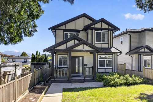 Featured Listing Photo 