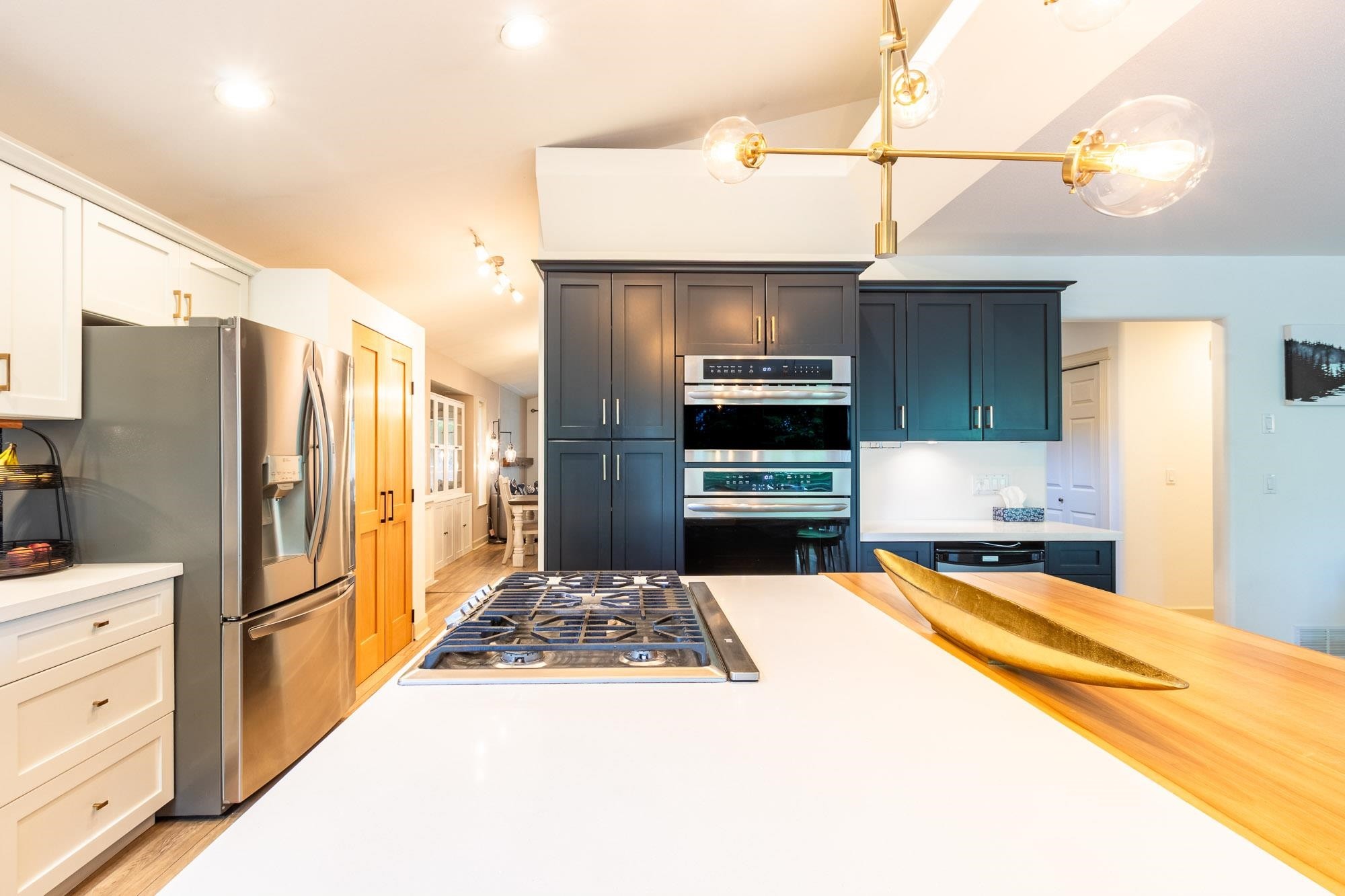 









10471


Slatford

Street,
Maple Ridge,




BC
V2W 1V8

