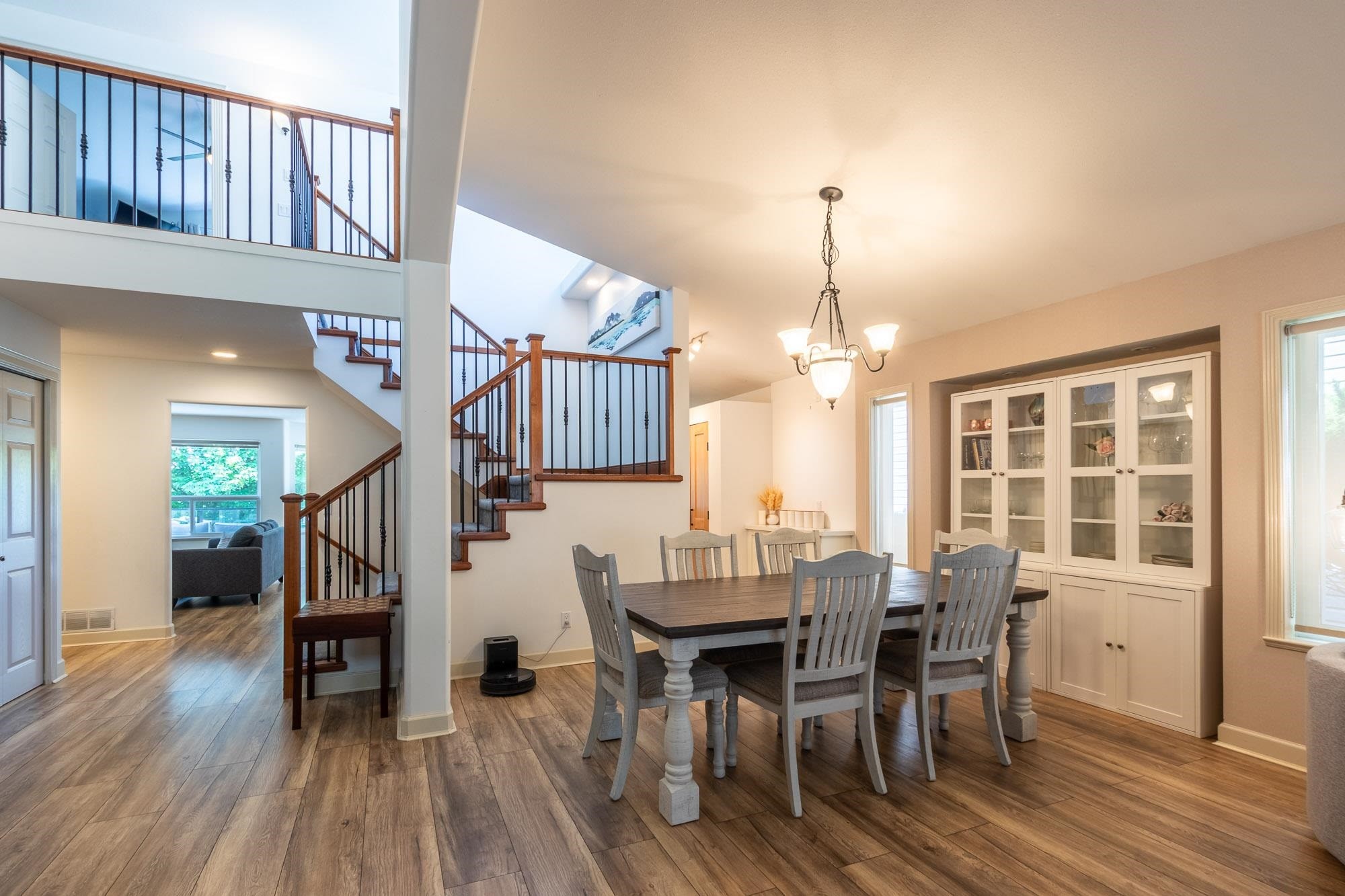 









10471


Slatford

Street,
Maple Ridge,




BC
V2W 1V8

