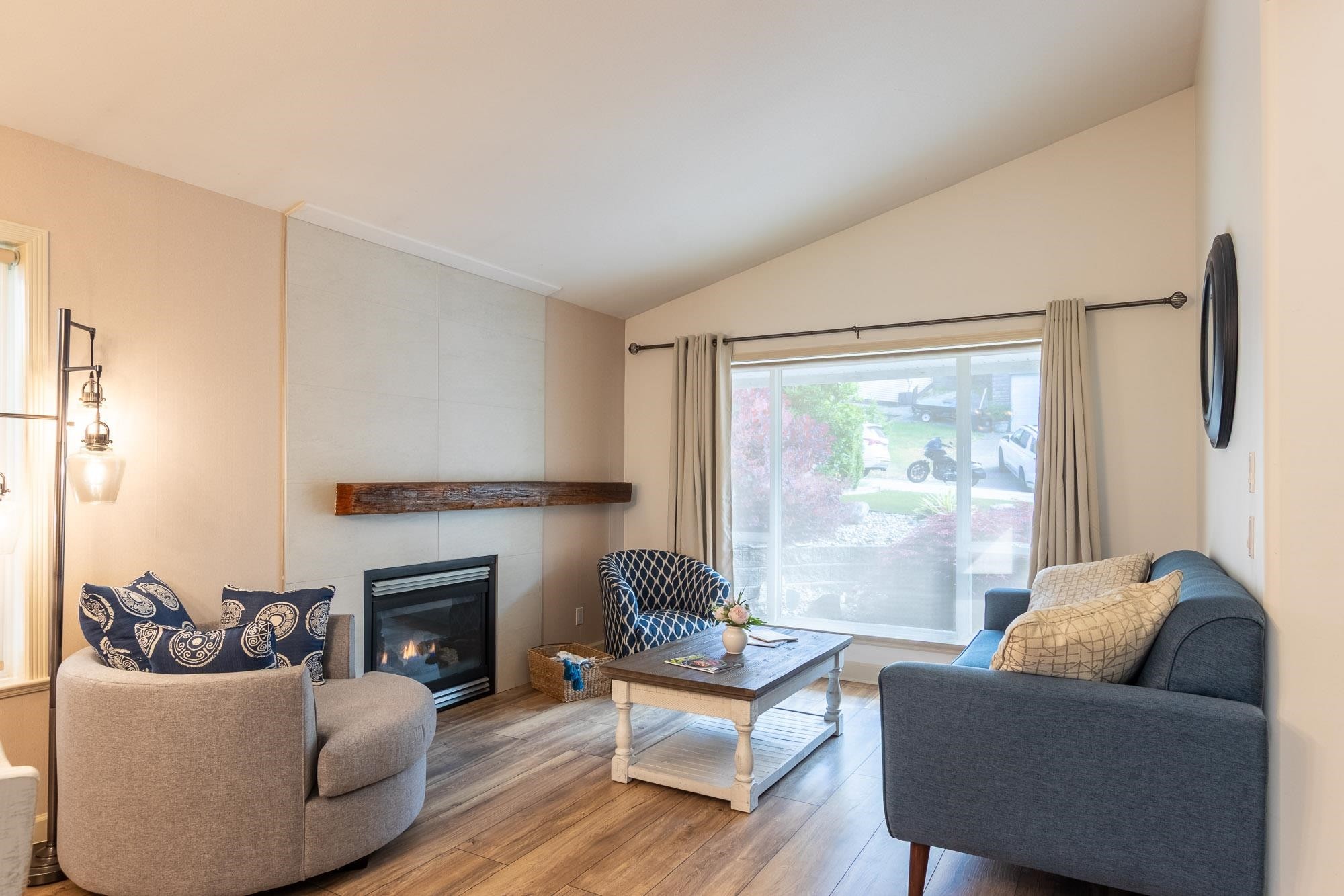 









10471


Slatford

Street,
Maple Ridge,




BC
V2W 1V8

