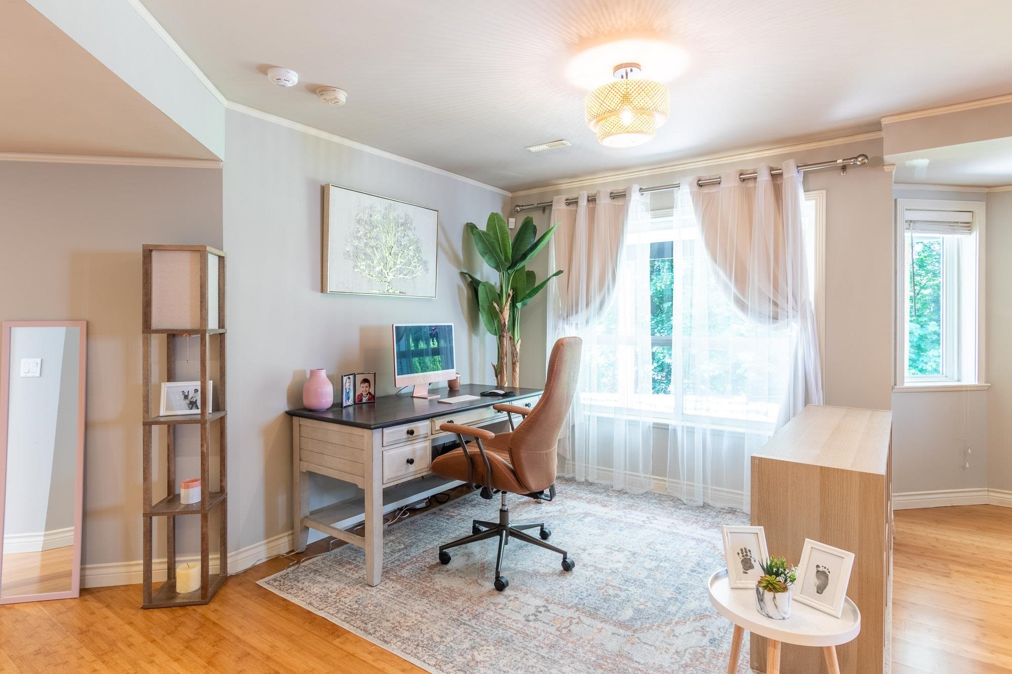 









10471


Slatford

Street,
Maple Ridge,




BC
V2W 1V8


